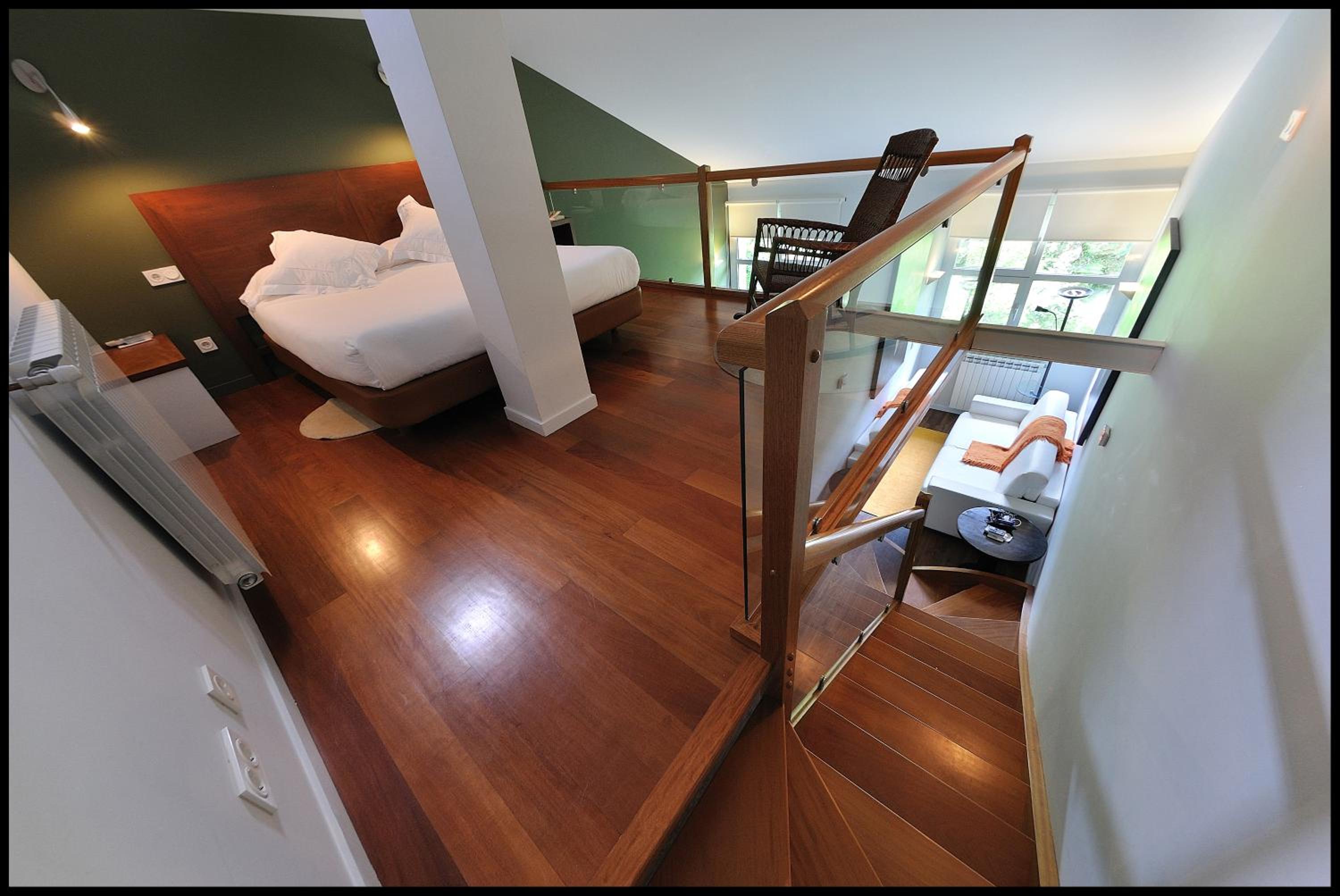Duplex Apartment - Photo 2