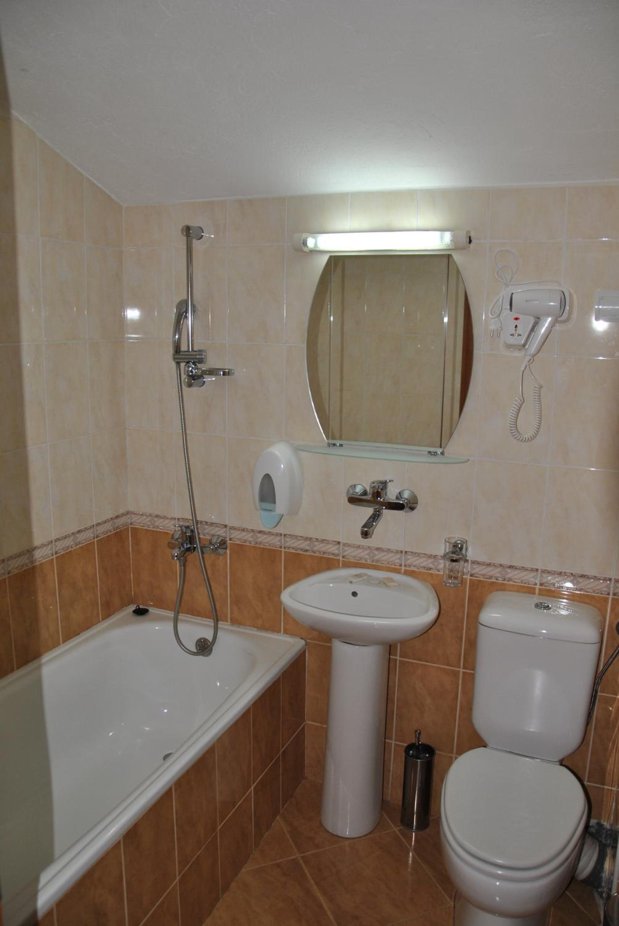 One-Bedroom Suite