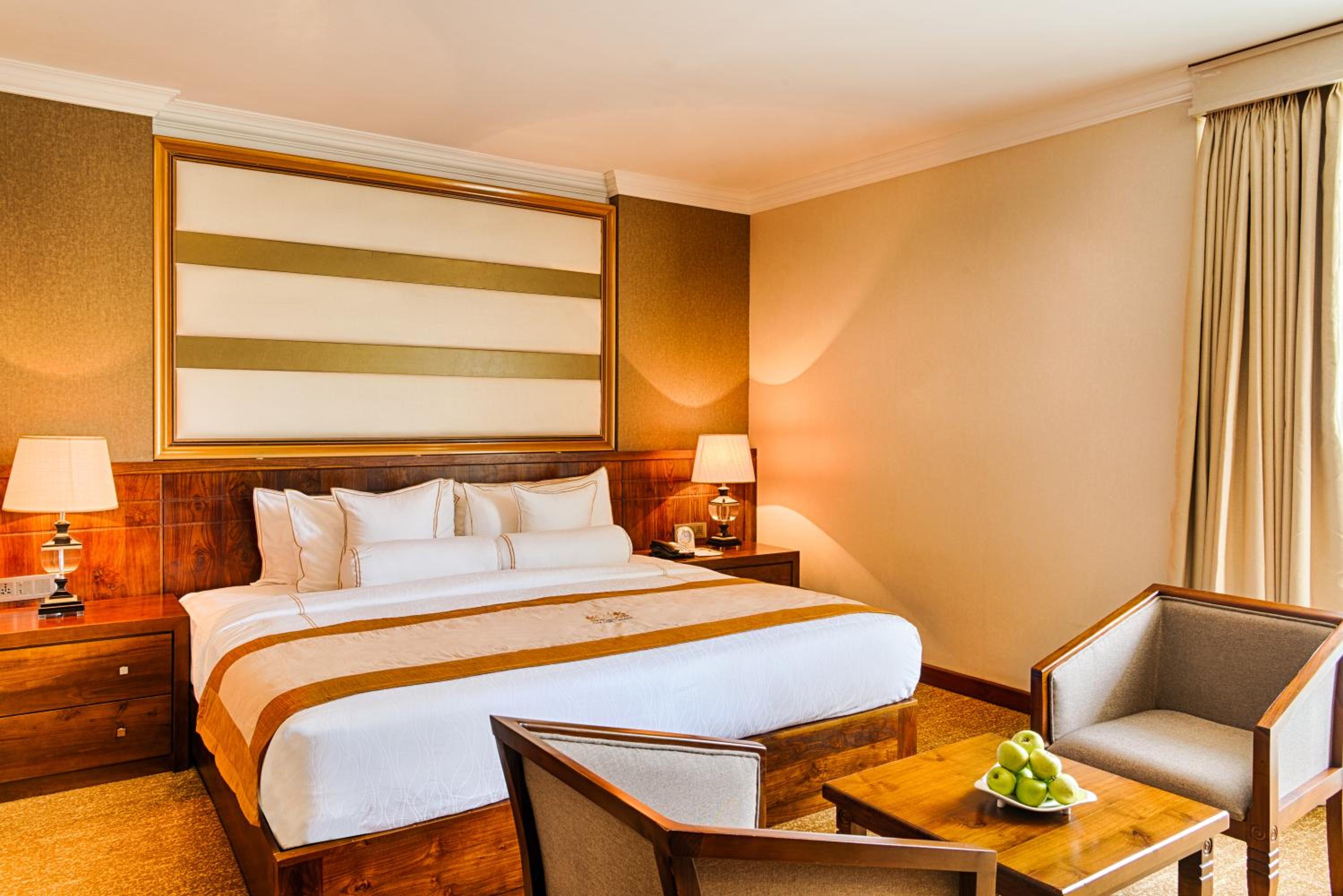  DELUXE KING OR TWIN ROOM photo 3