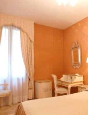 Classic Double or Twin Room