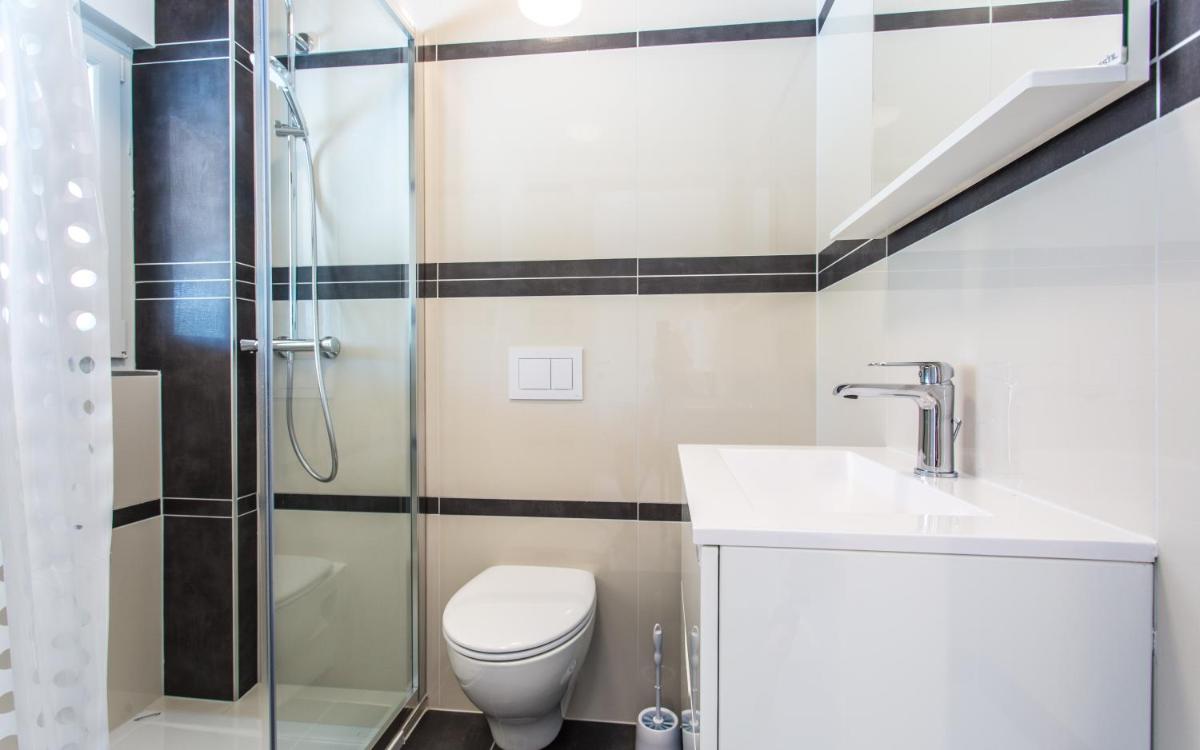 Studio Apartment photo 2