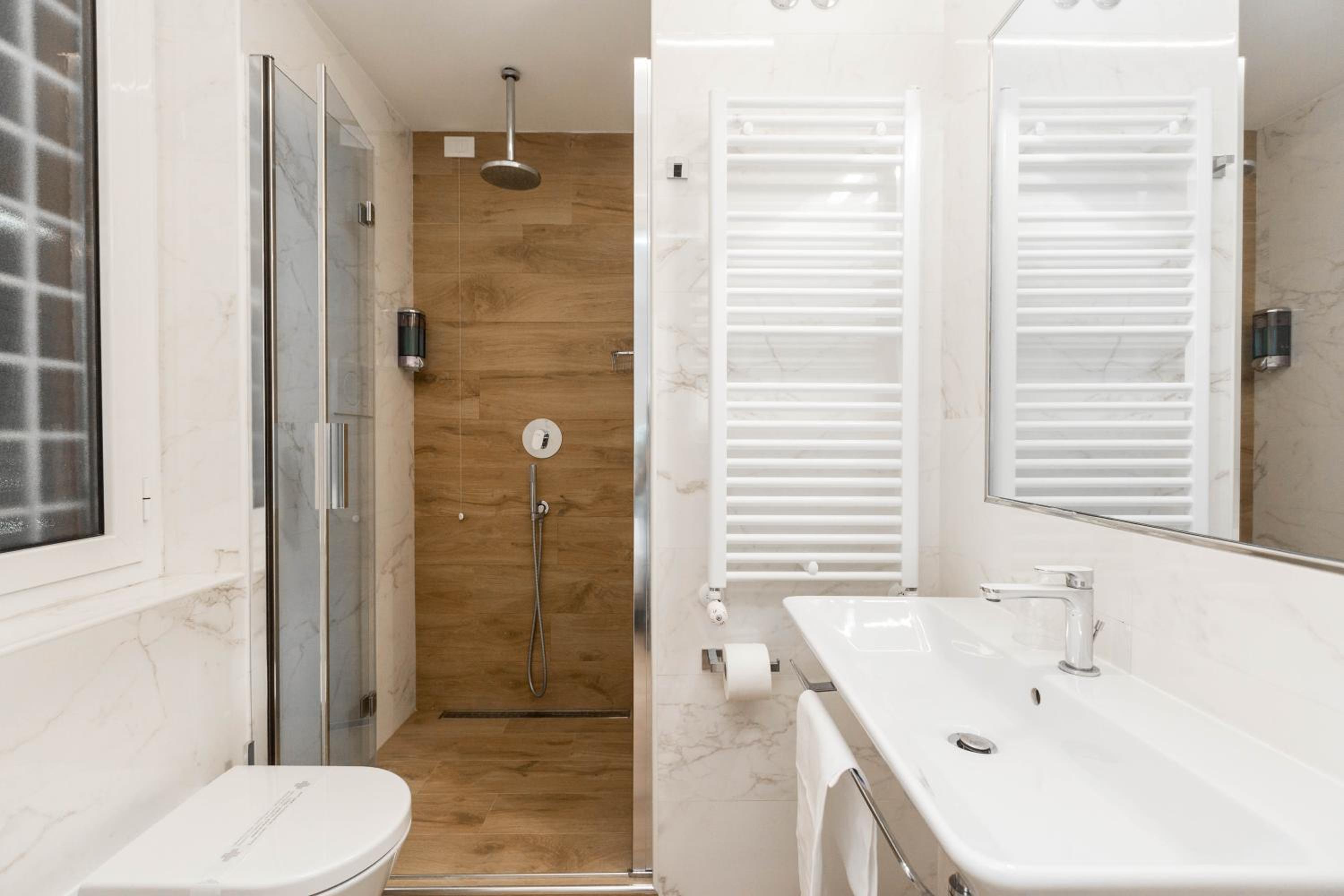 Superior Triple Room photo 2