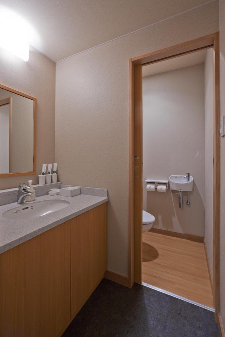 Japanese-Style Room with Shared Bathroom - Non-Smoking - Photo 3