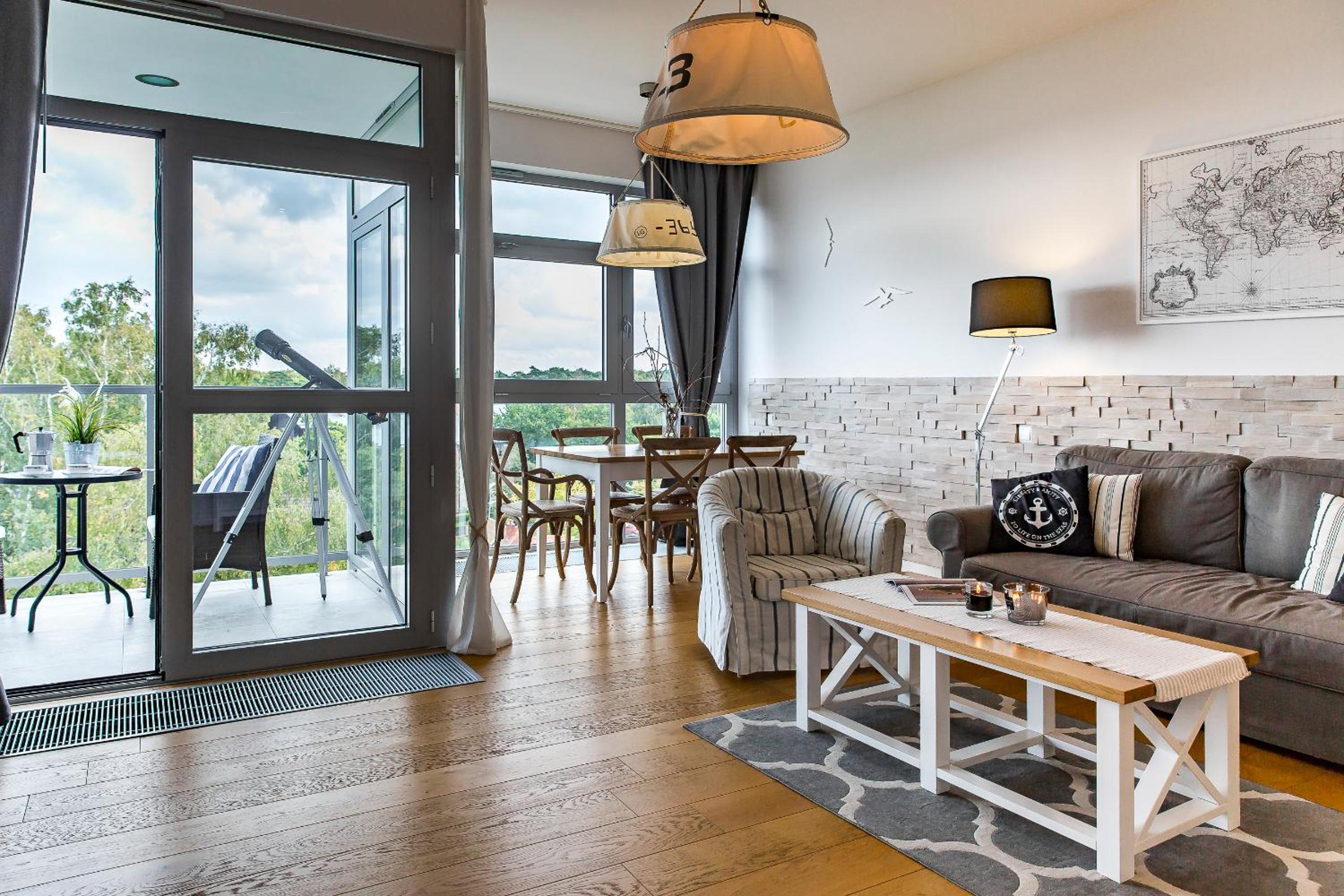 One-Bedroom Deluxe Apartment with Side Sea View II