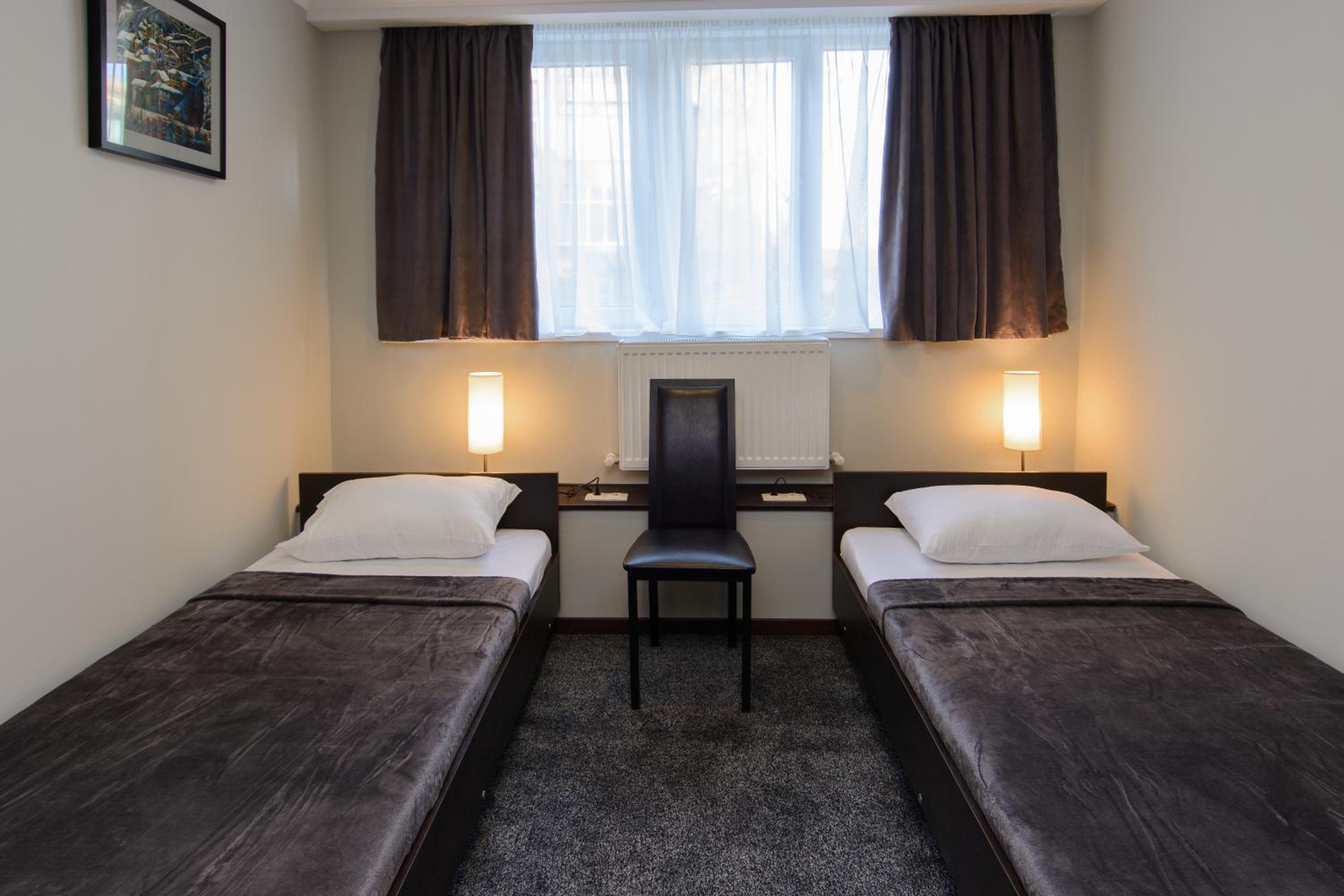 Deluxe Twin Room photo 3