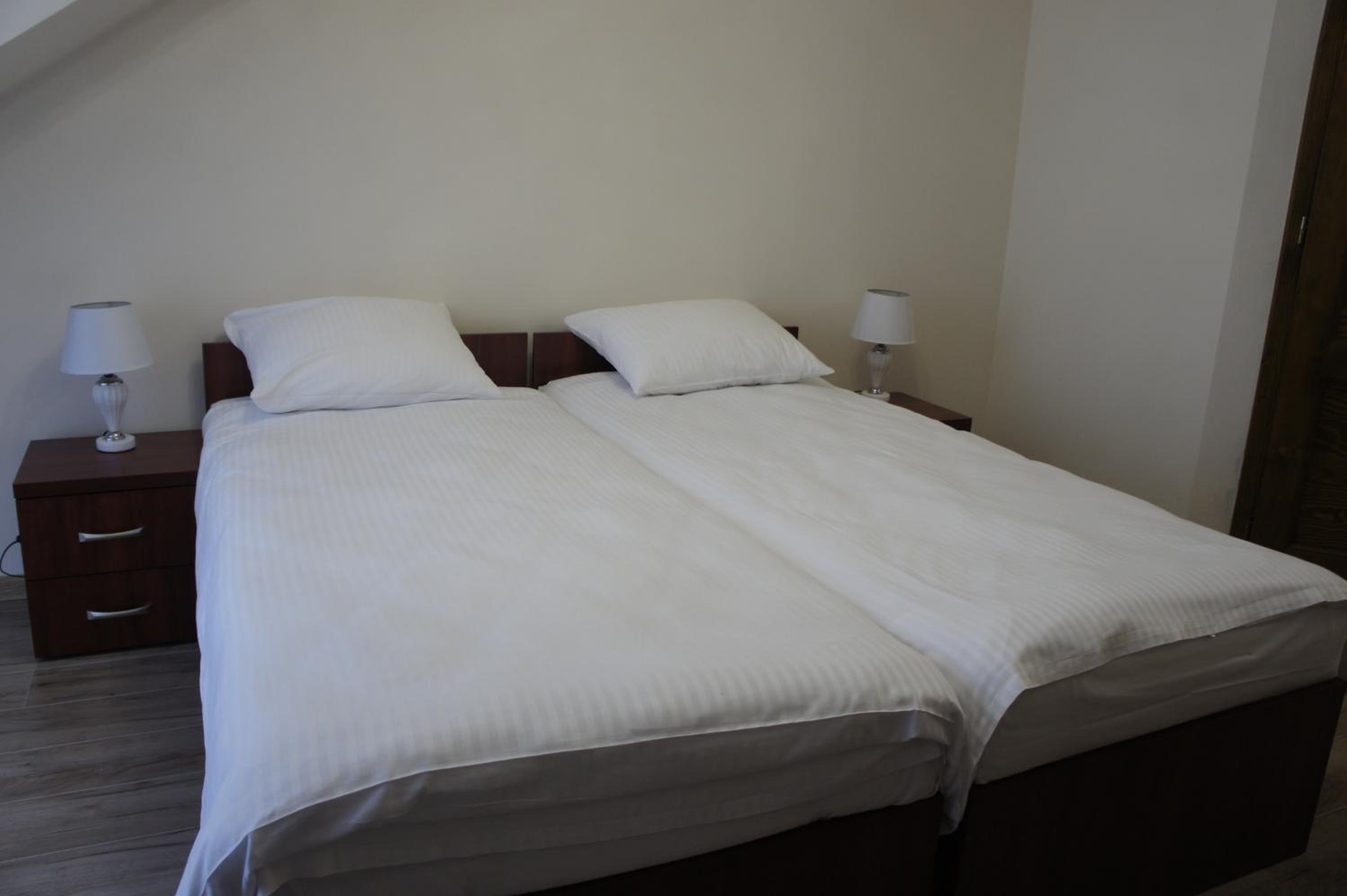 Deluxe Double Room with Balcony photo 3