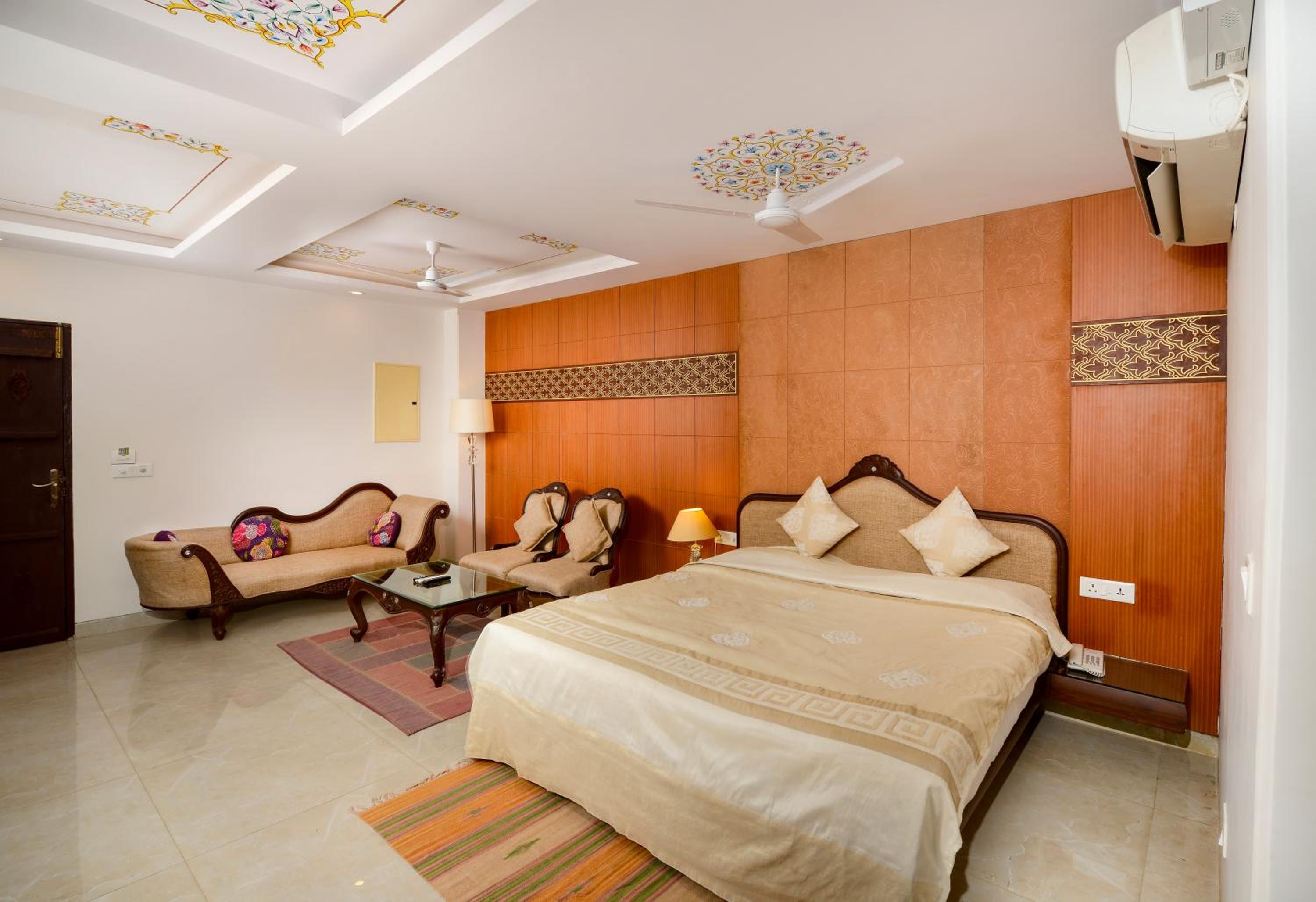 Standard Family Room