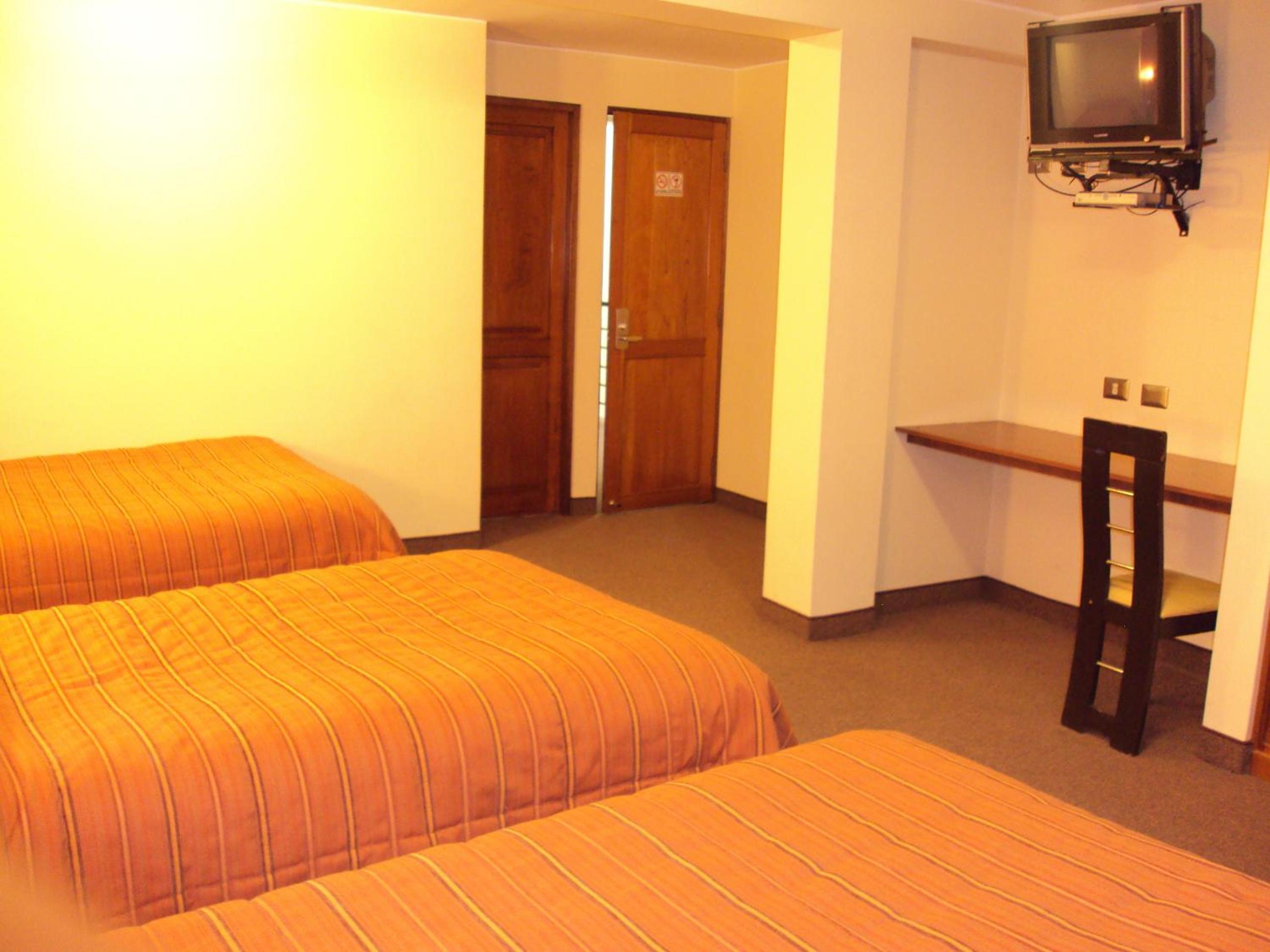 Triple Room photo 2
