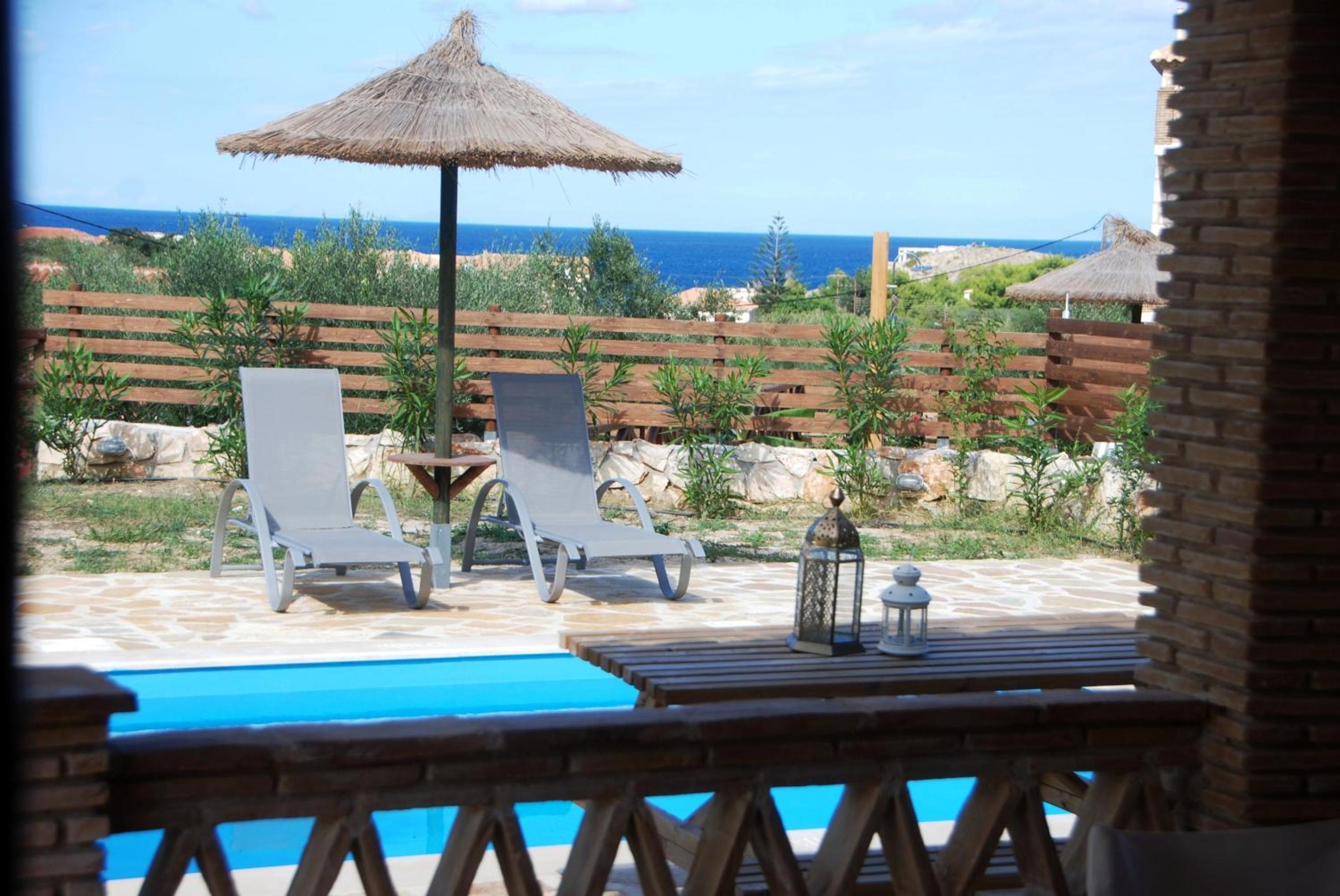 SUPERIOR VILLAS 2BDRMS Next to the BEACH with private POOL and Outdoor SPA BATH - Photo 33