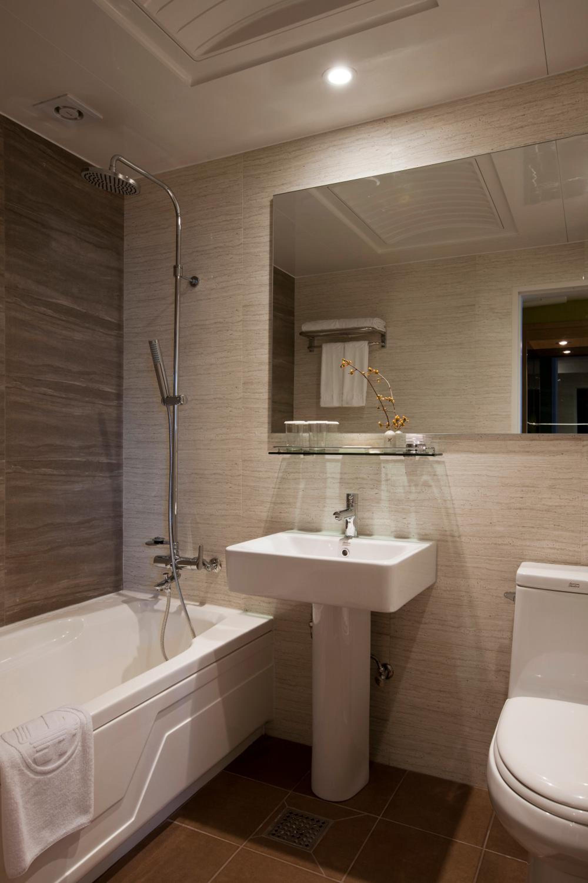 Triple Room - Photo 5