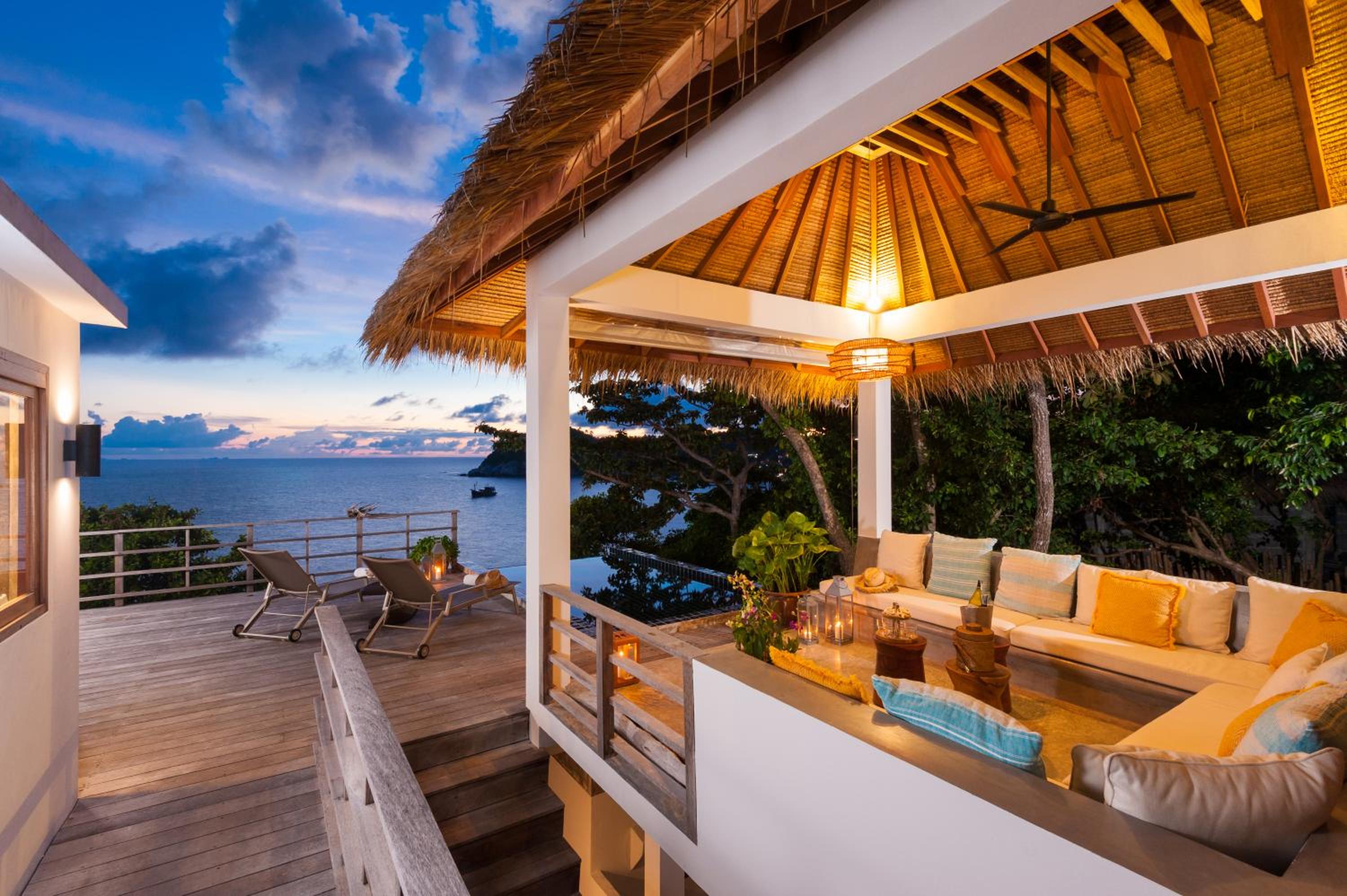 C25 Three-Bedroom Pool Villa - Beach Front - Photo 9