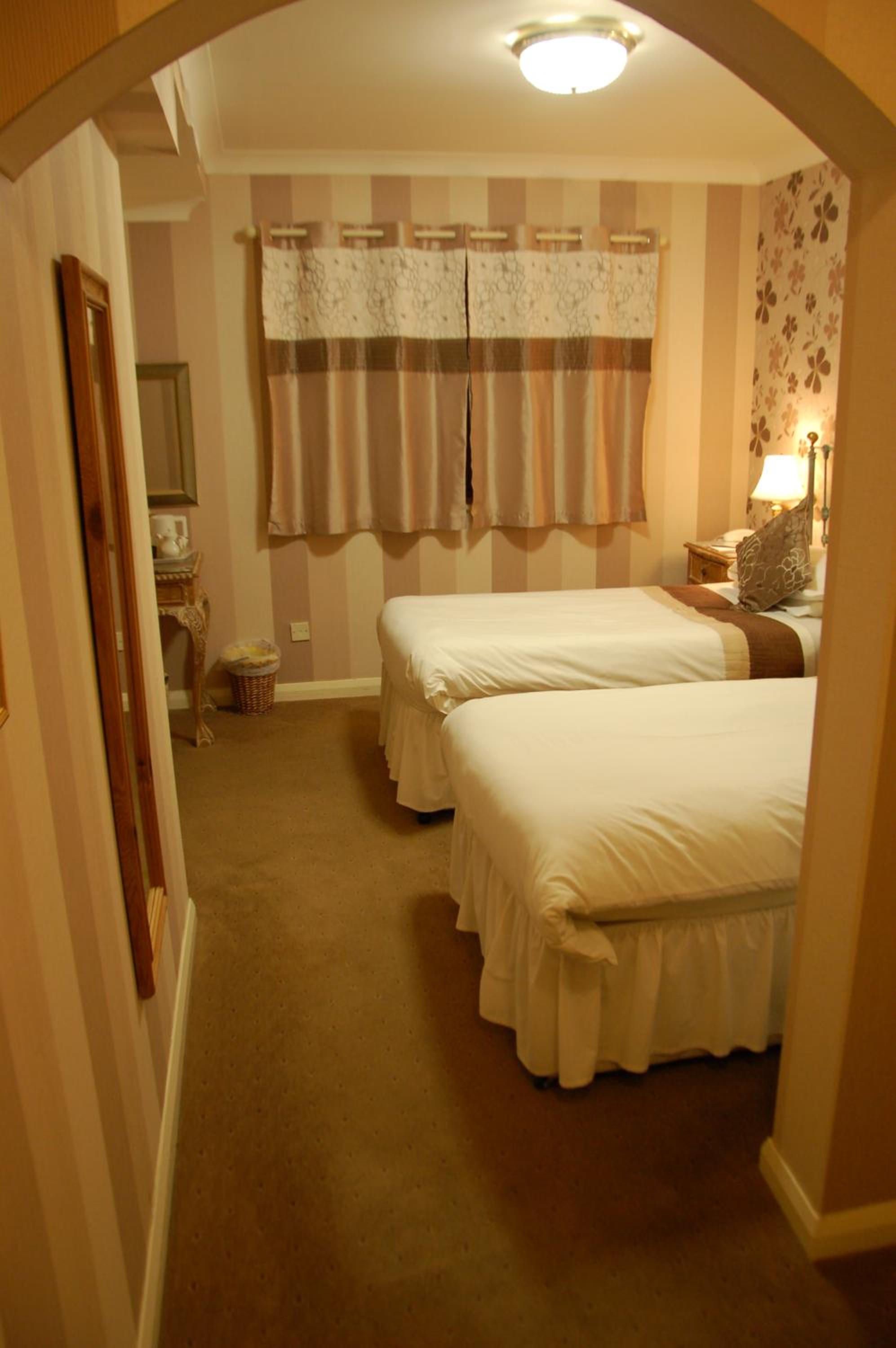 Twin Room en suite - Photo 1