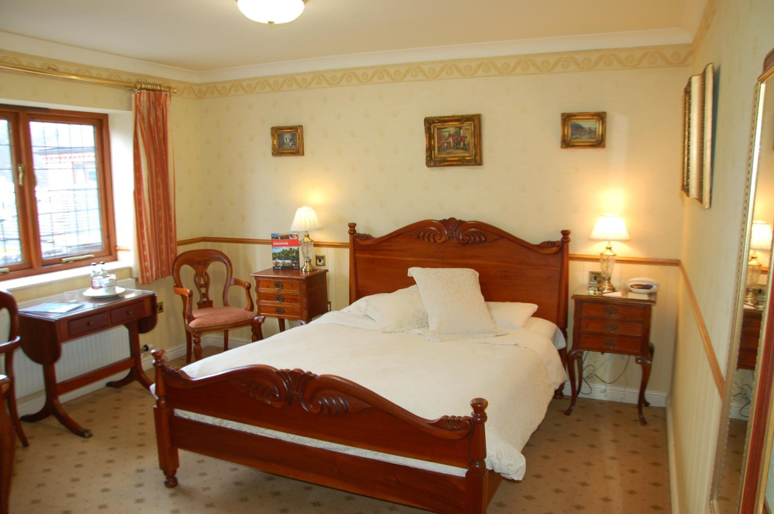 Executive Double En Suite - Photo 1