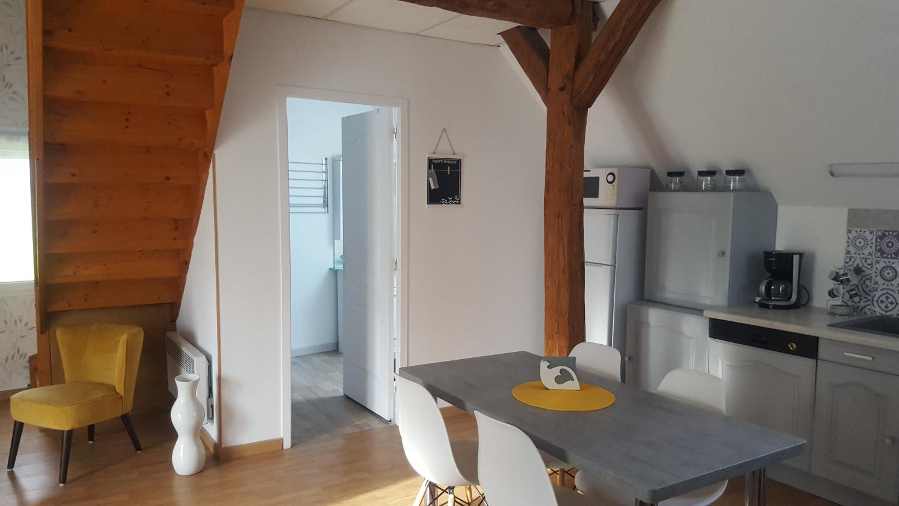One-Bedroom House - Photo 12