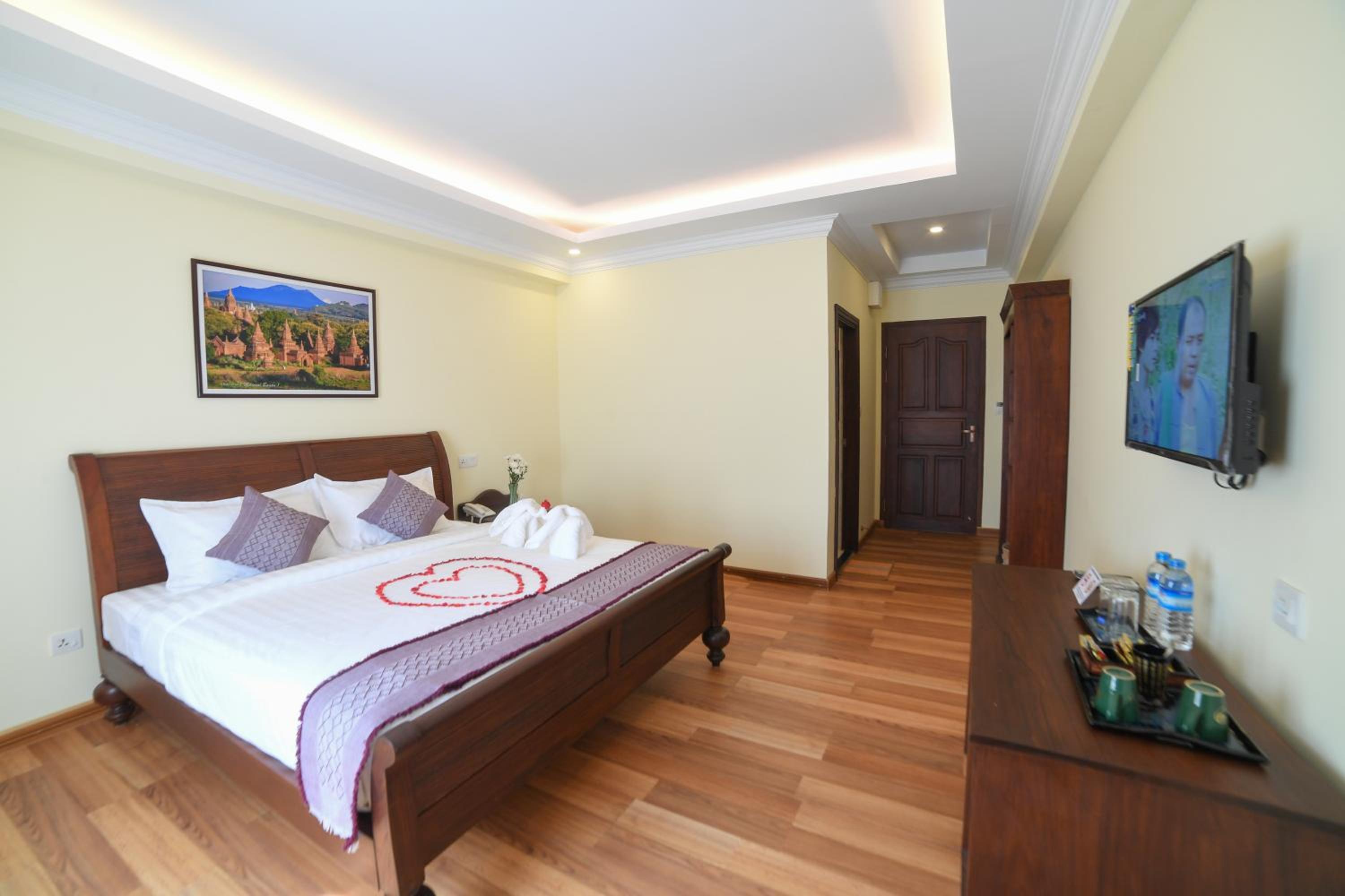 Deluxe Double Room photo 2