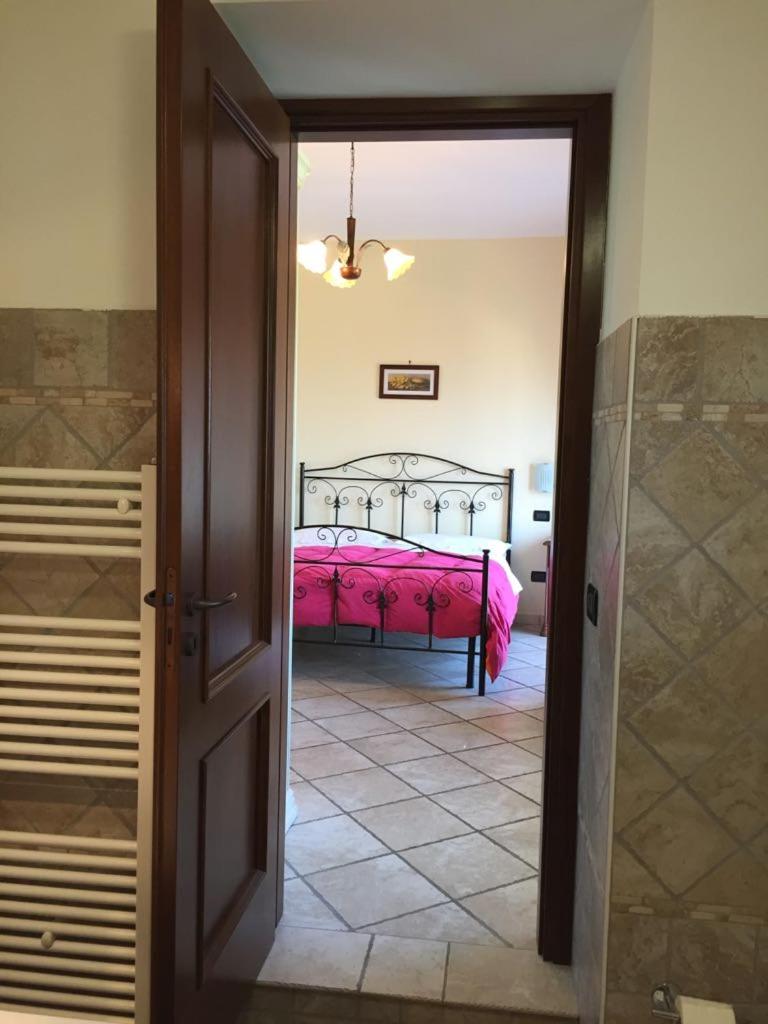 Double Room - Photo 3