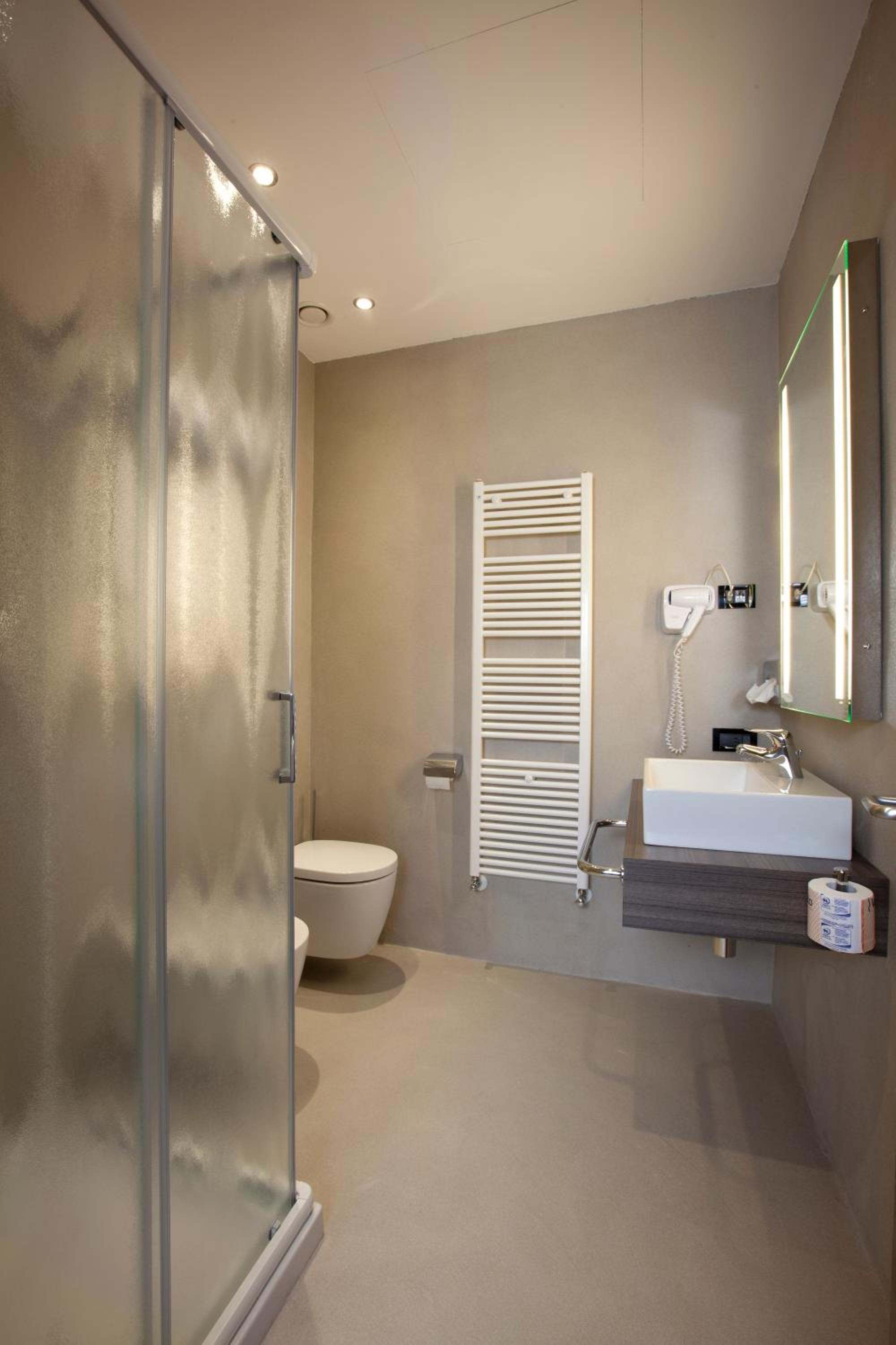 Standard Double Room - Non-Smoking
