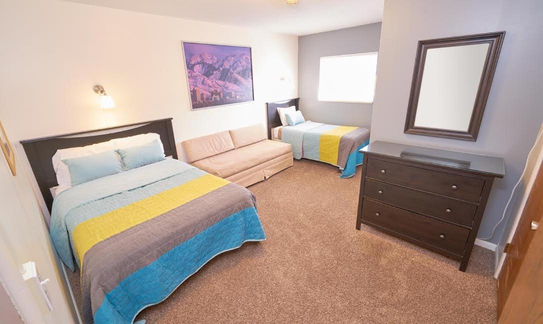 Double and Twin Room photo 2