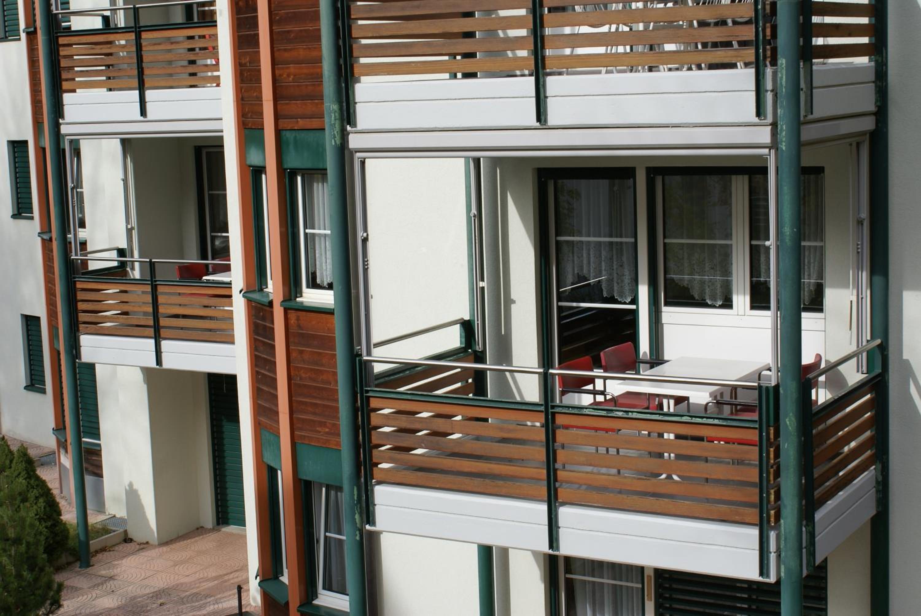 Standard One-Bedroom Apartment - Photo 7