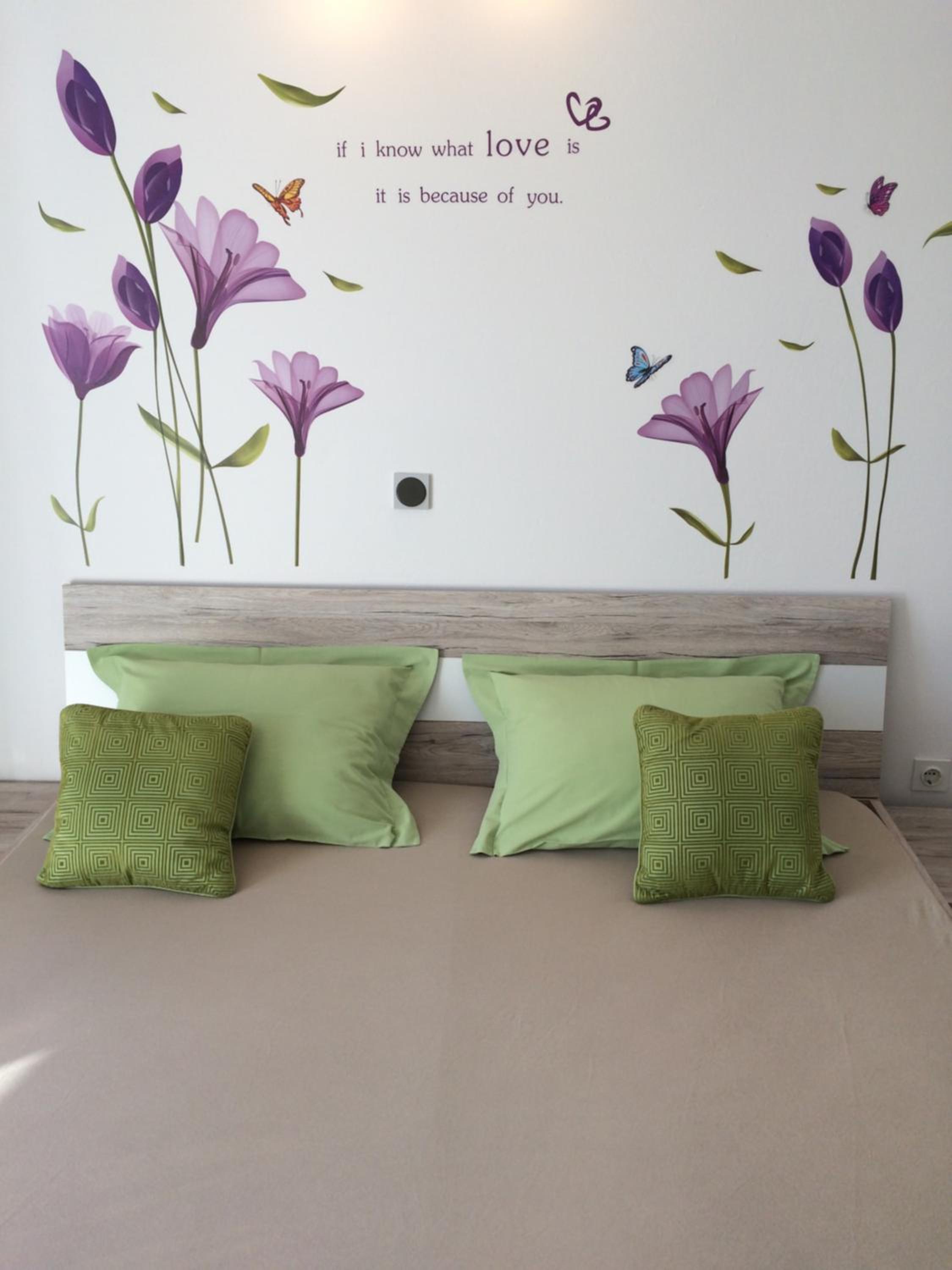 Studio Apartment photo 1