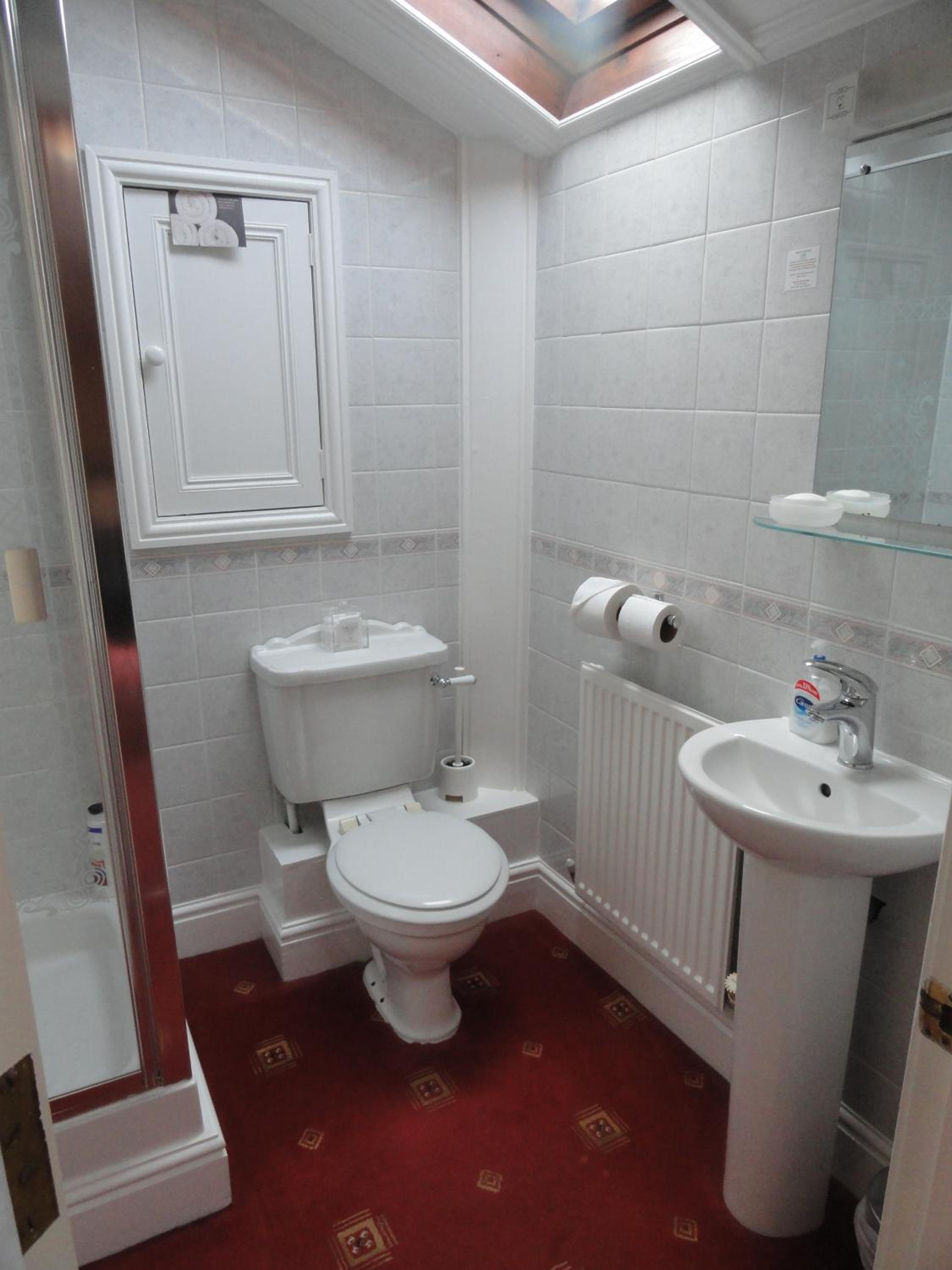 Standard Double Room photo 2