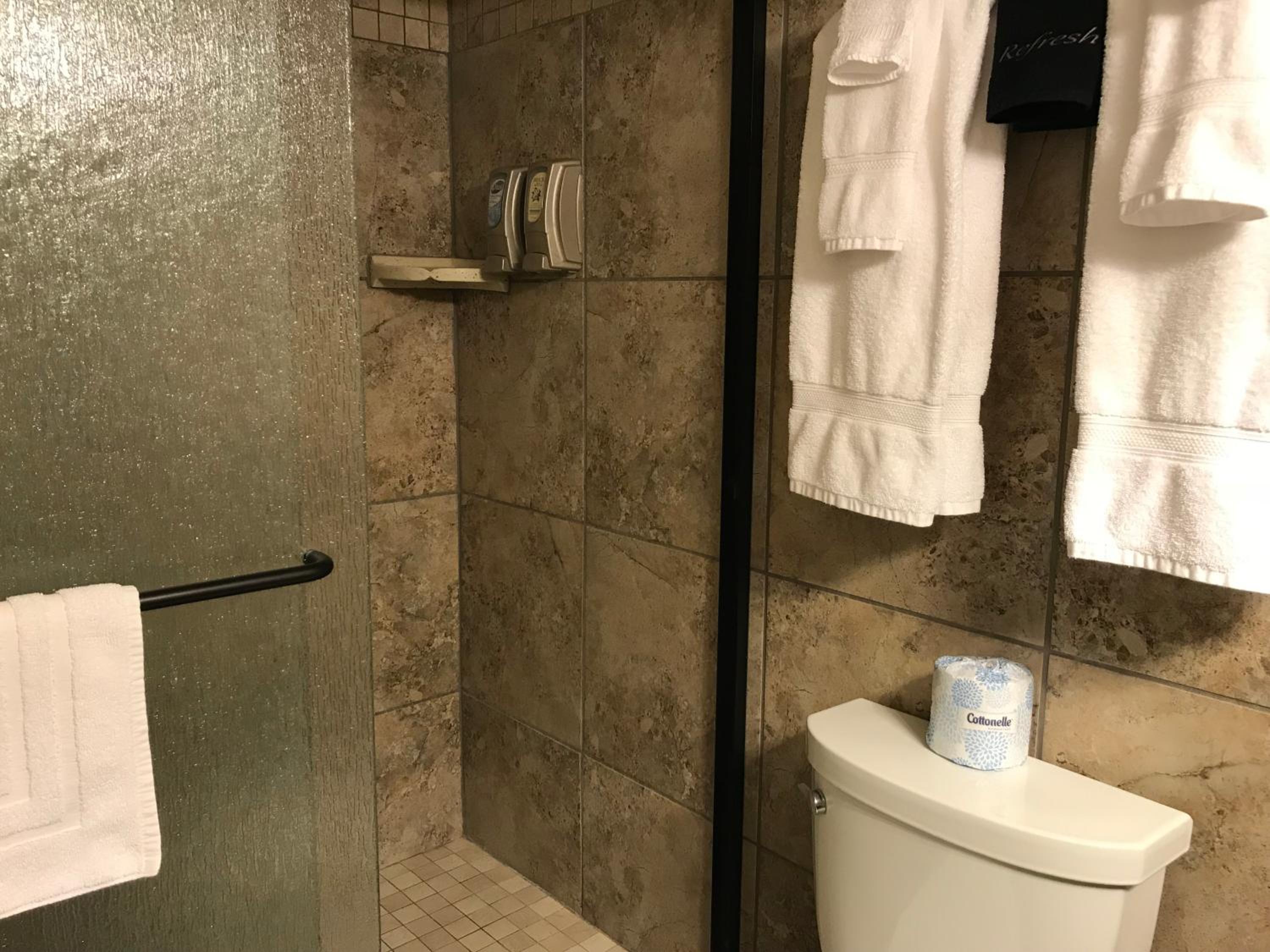 Deluxe King Room photo 3