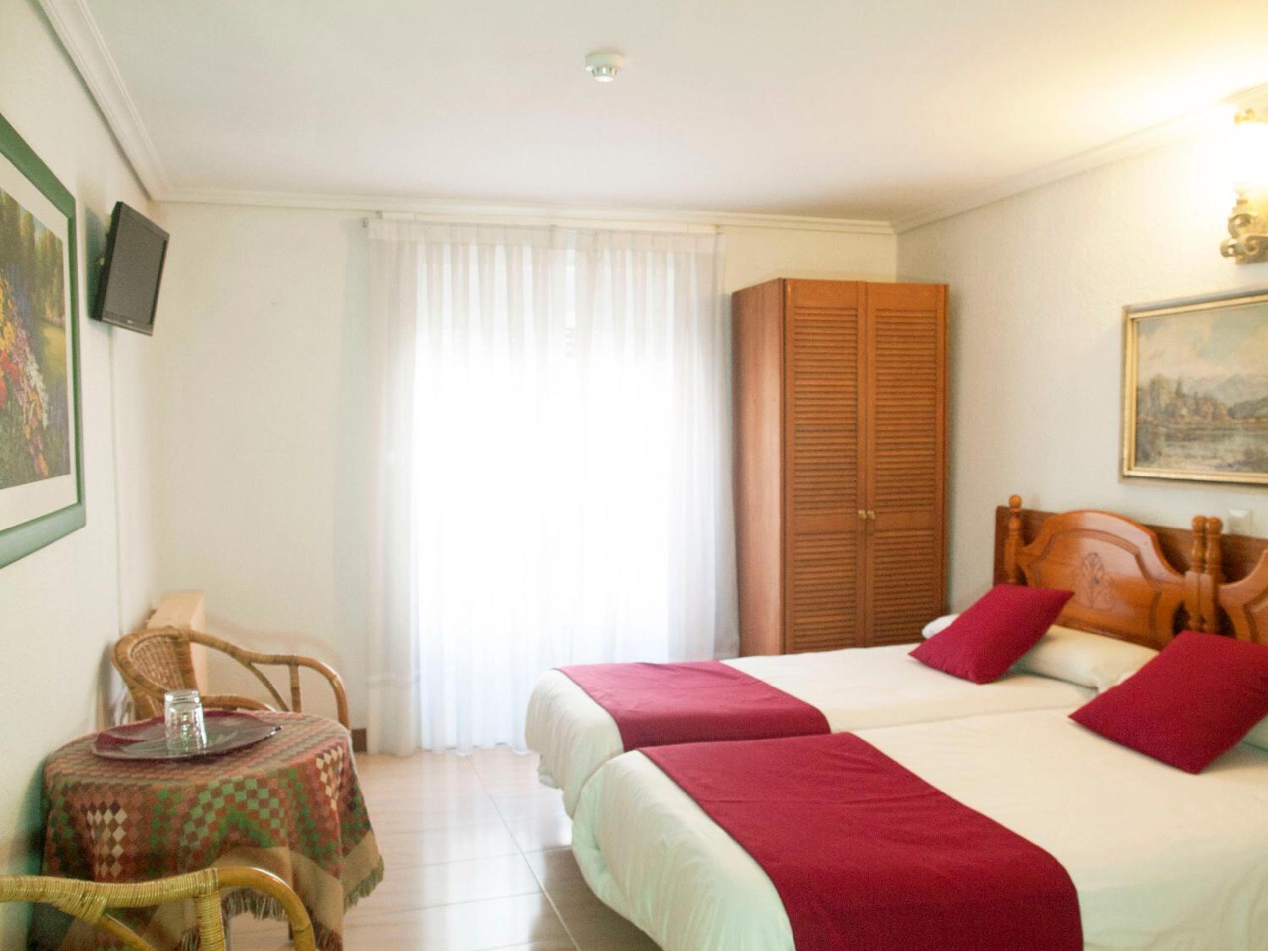 Twin Room photo 2