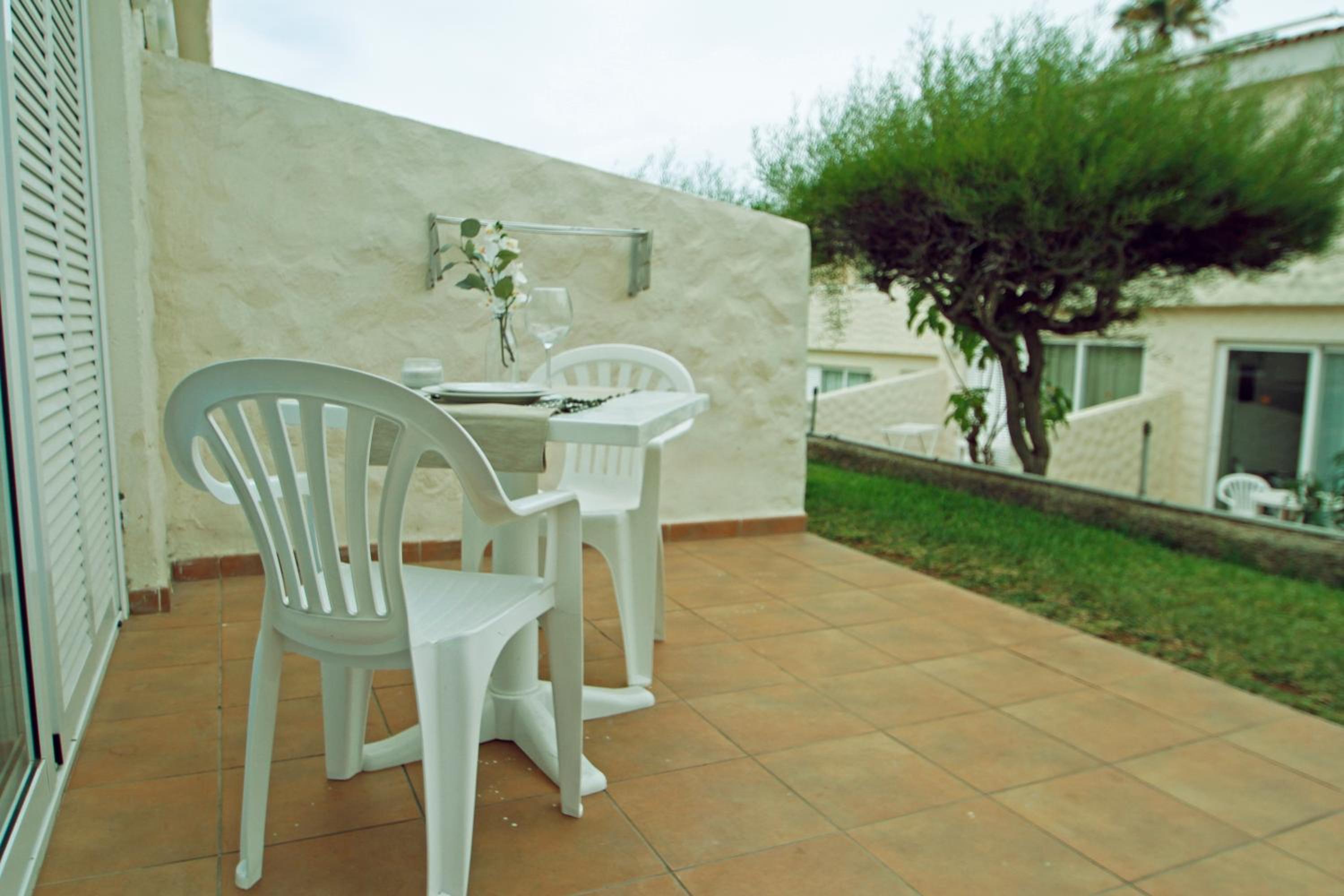 Studio with Garden View