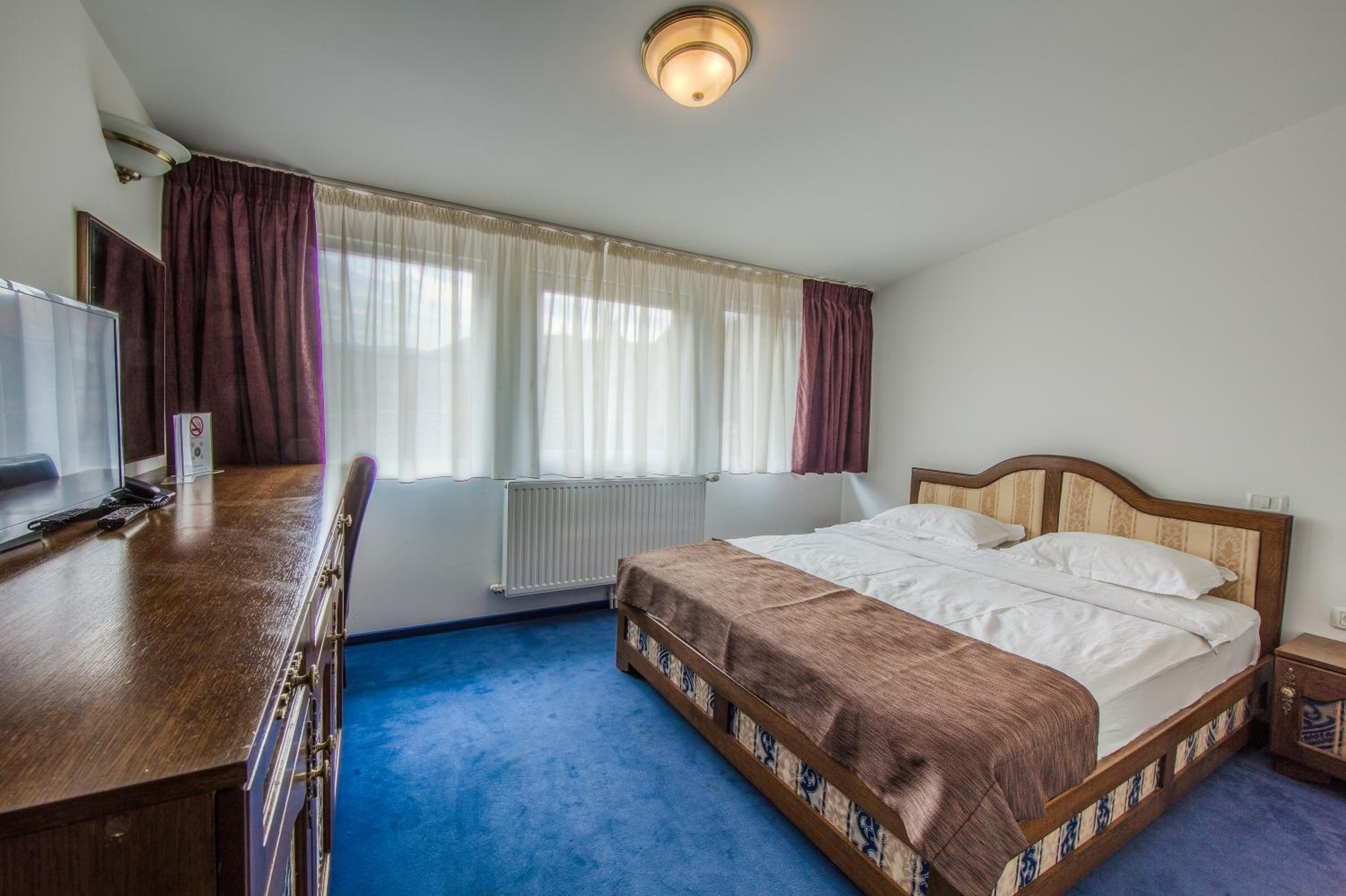 Standard Double Room photo 2