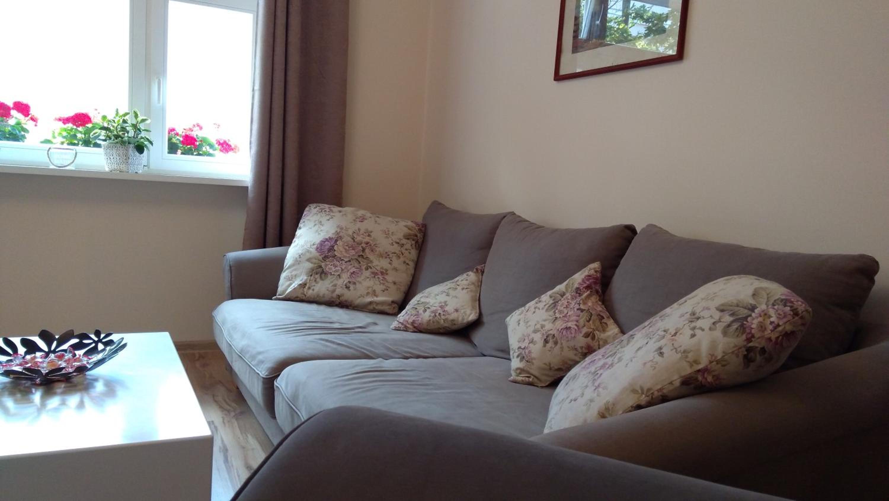 Two-Bedroom Apartment - Photo 21