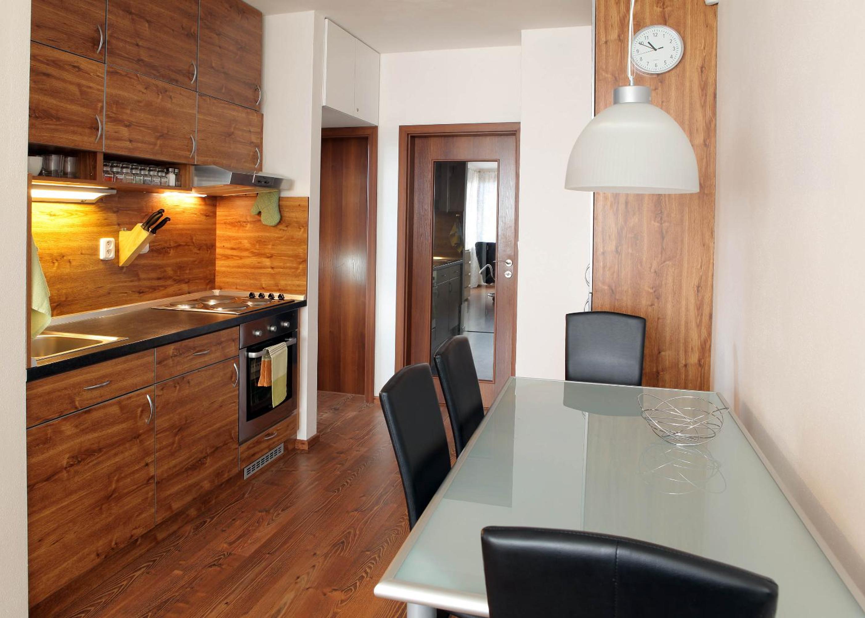 Two-Bedroom Apartment (5 Adults) photo 3