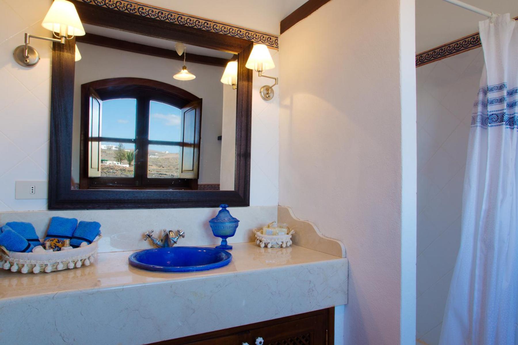 Villa photo 3