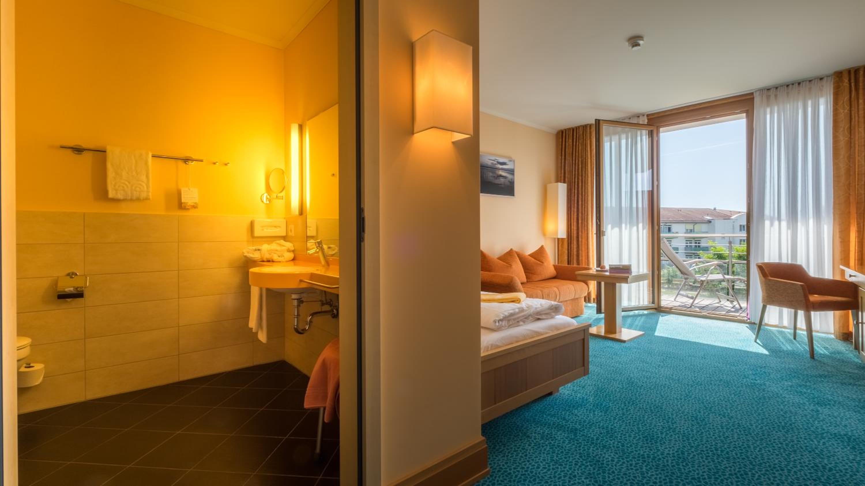 Single Room with Balcony photo 1