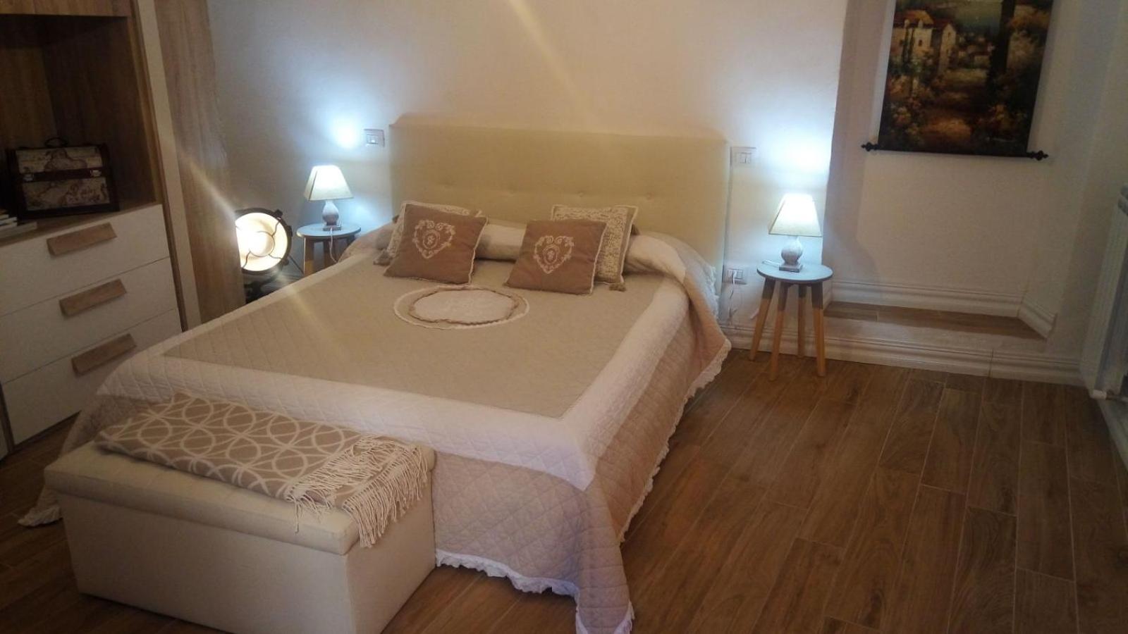 Two-Bedroom Apartment - Photo 18