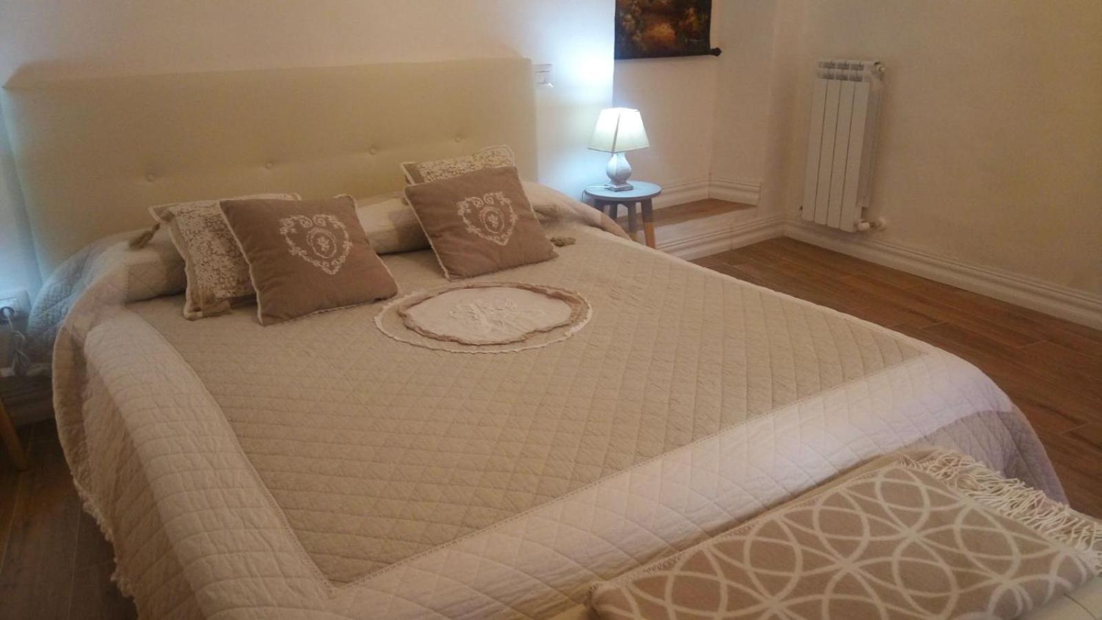 Two-Bedroom Apartment - Photo 30