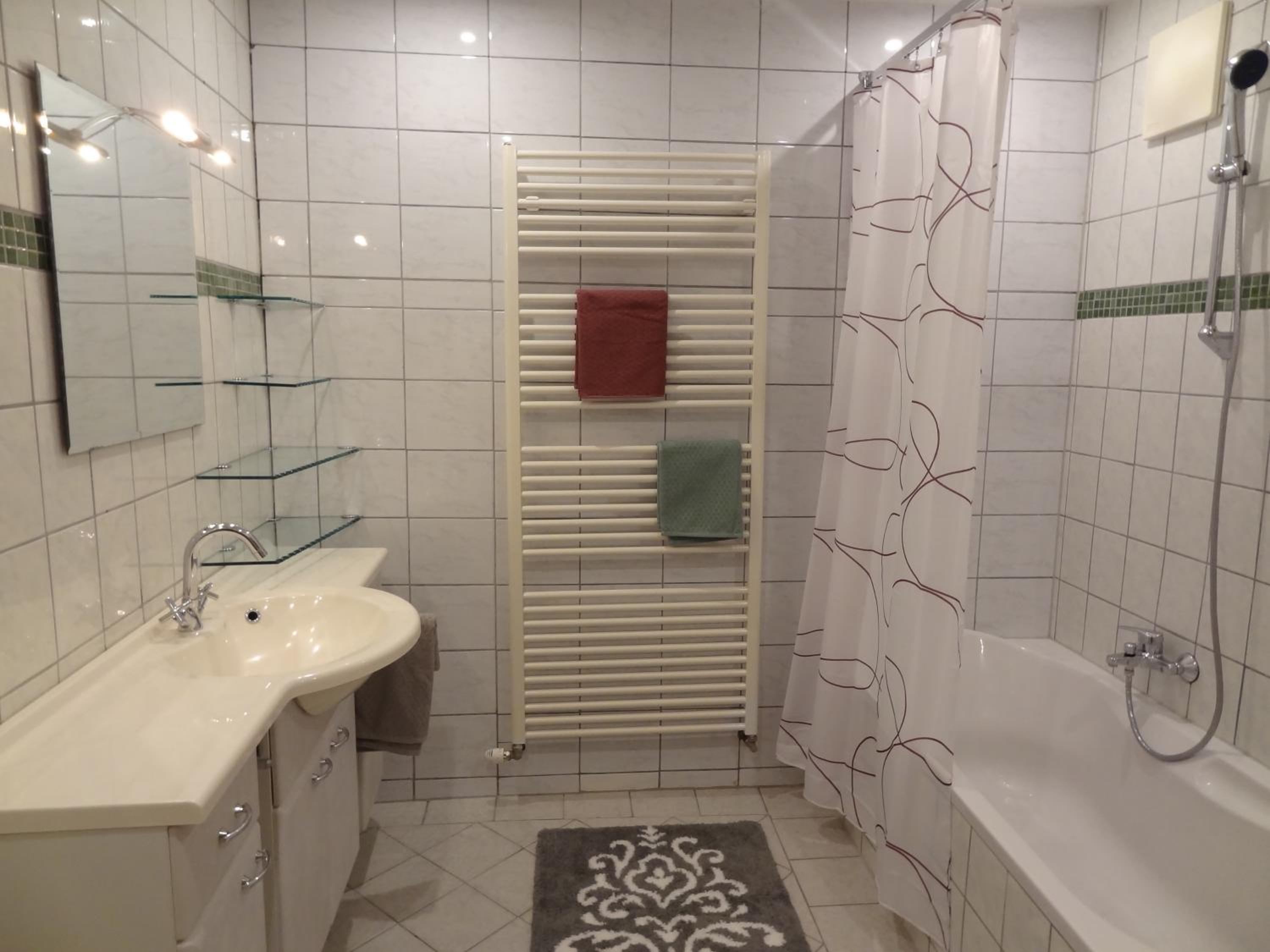 Apartment with Terrace photo 3