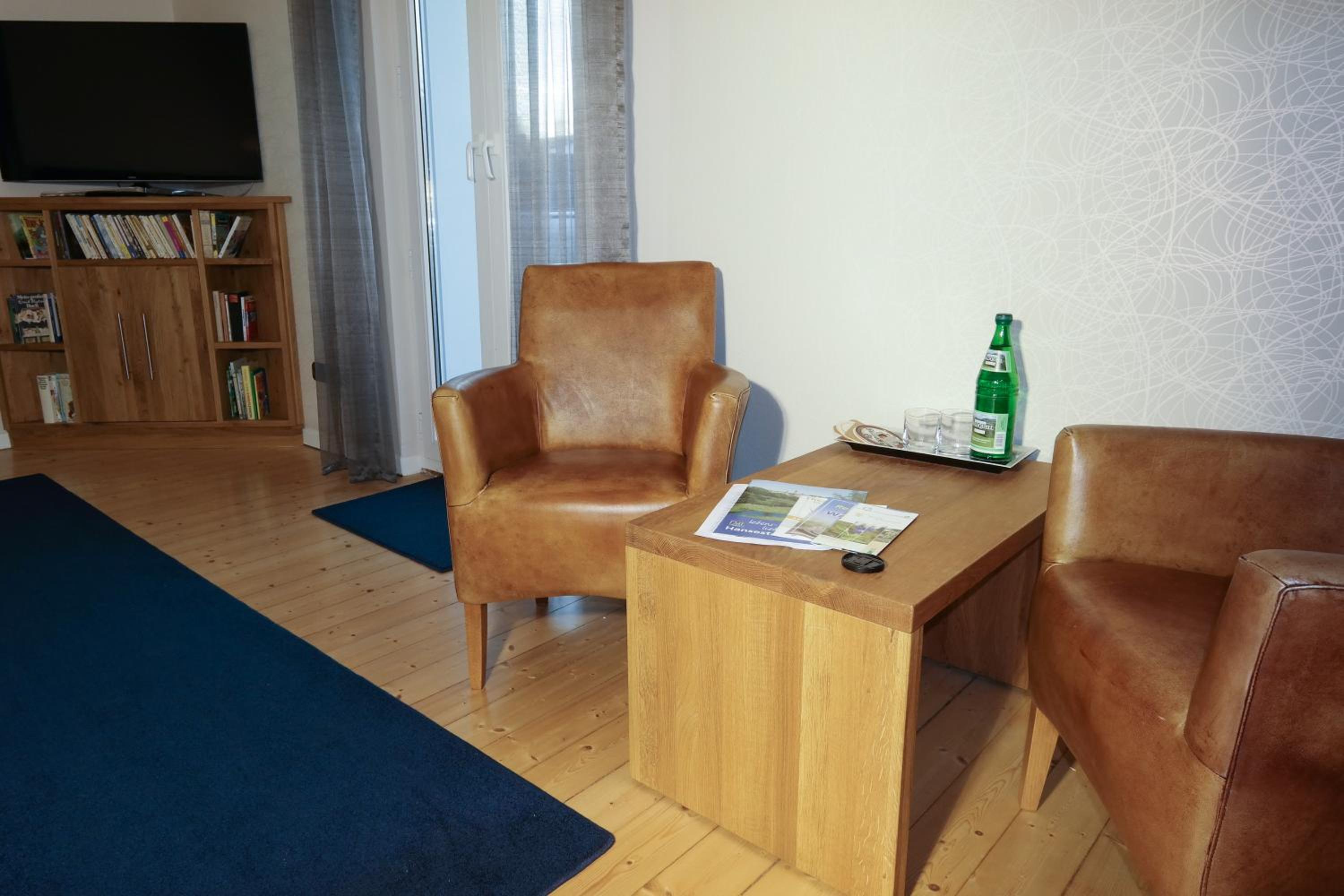 Double Room with Balcony photo 3