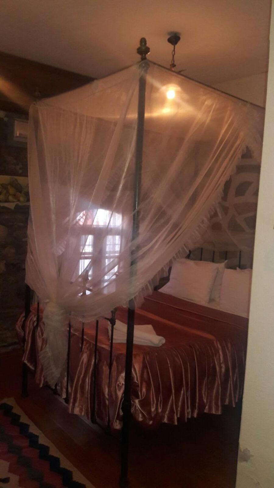 Large Single Room photo 2