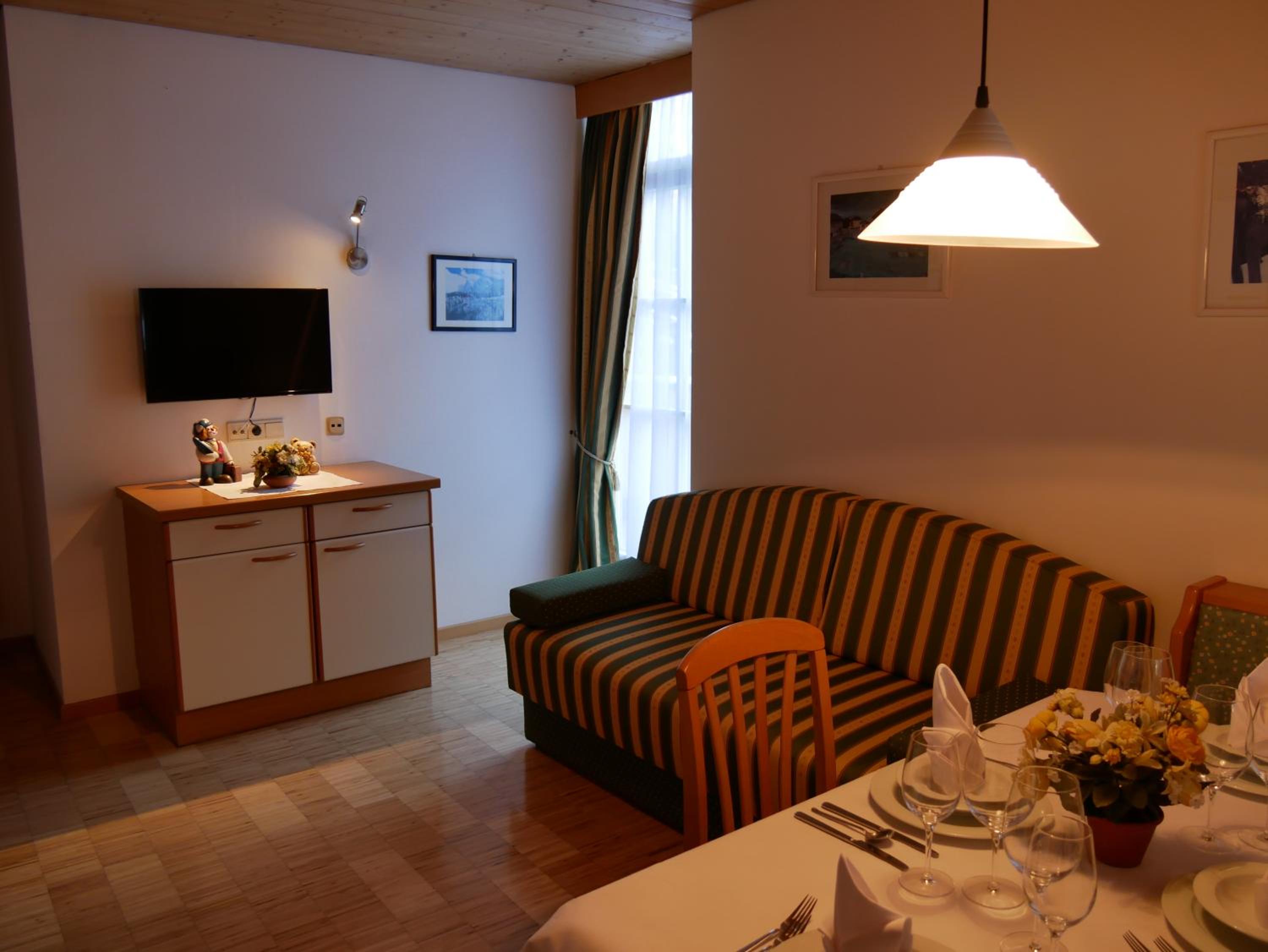 Two-Bedroom Apartment with Balcony photo 1