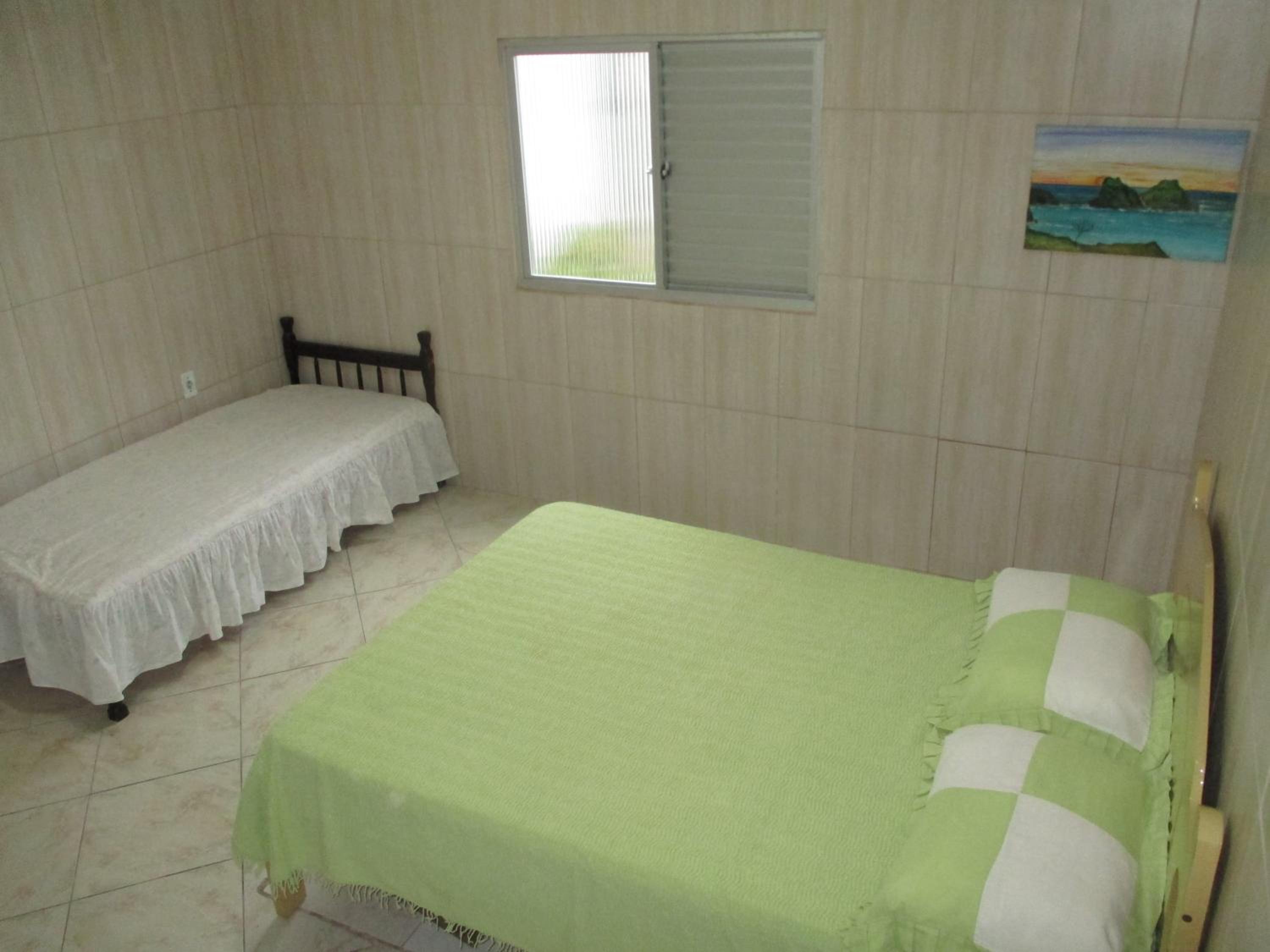 Three-Bedroom House photo 3