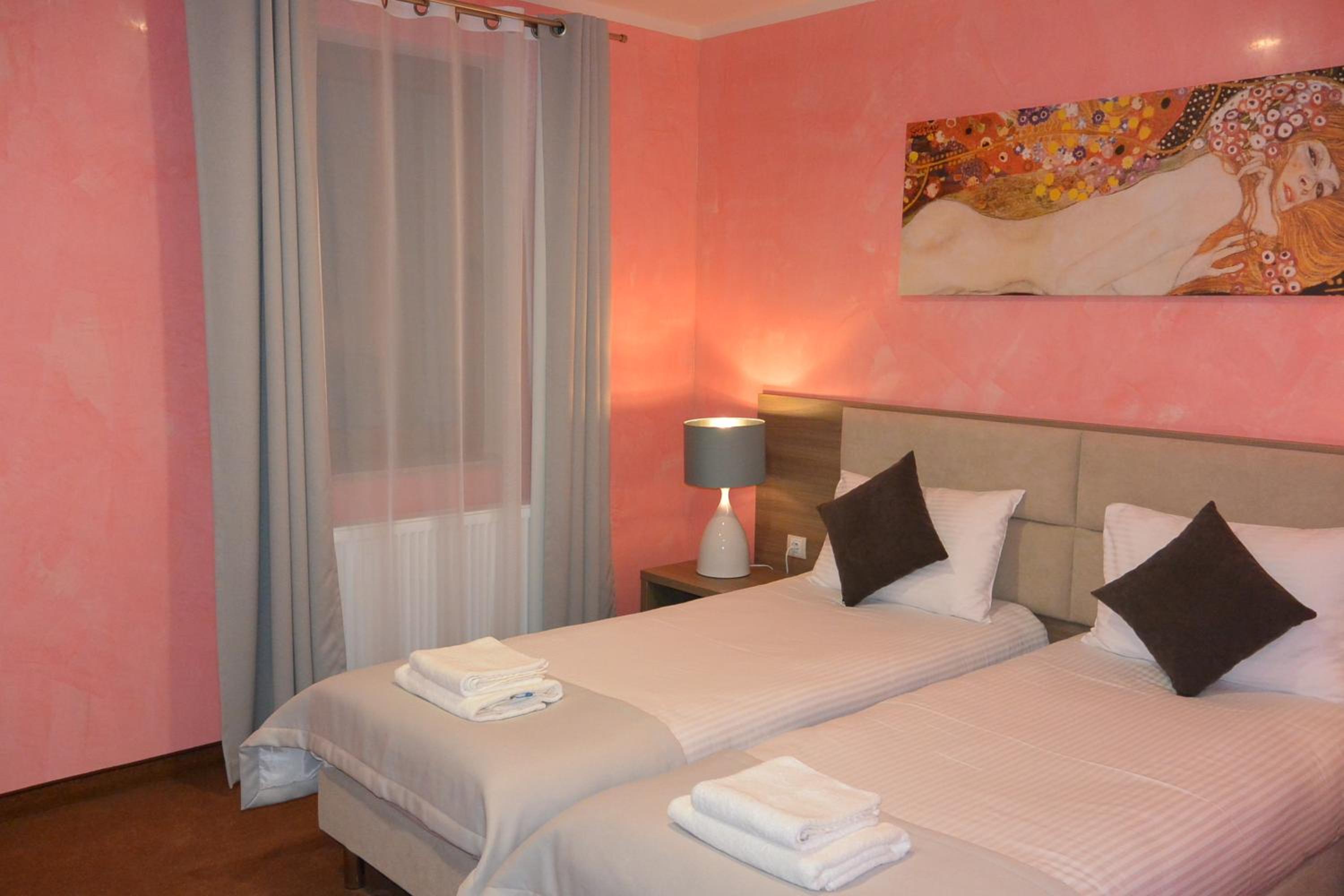 Superior Twin Room - Photo 8