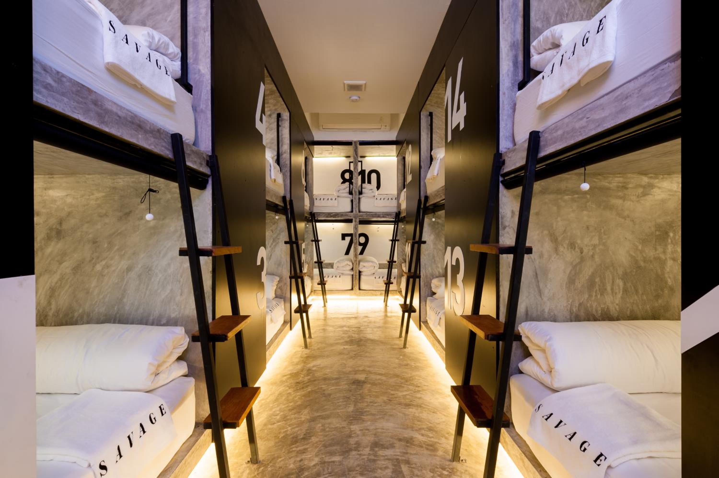 Bed in 16-Bed Mixed Dormitory Room	 photo 1