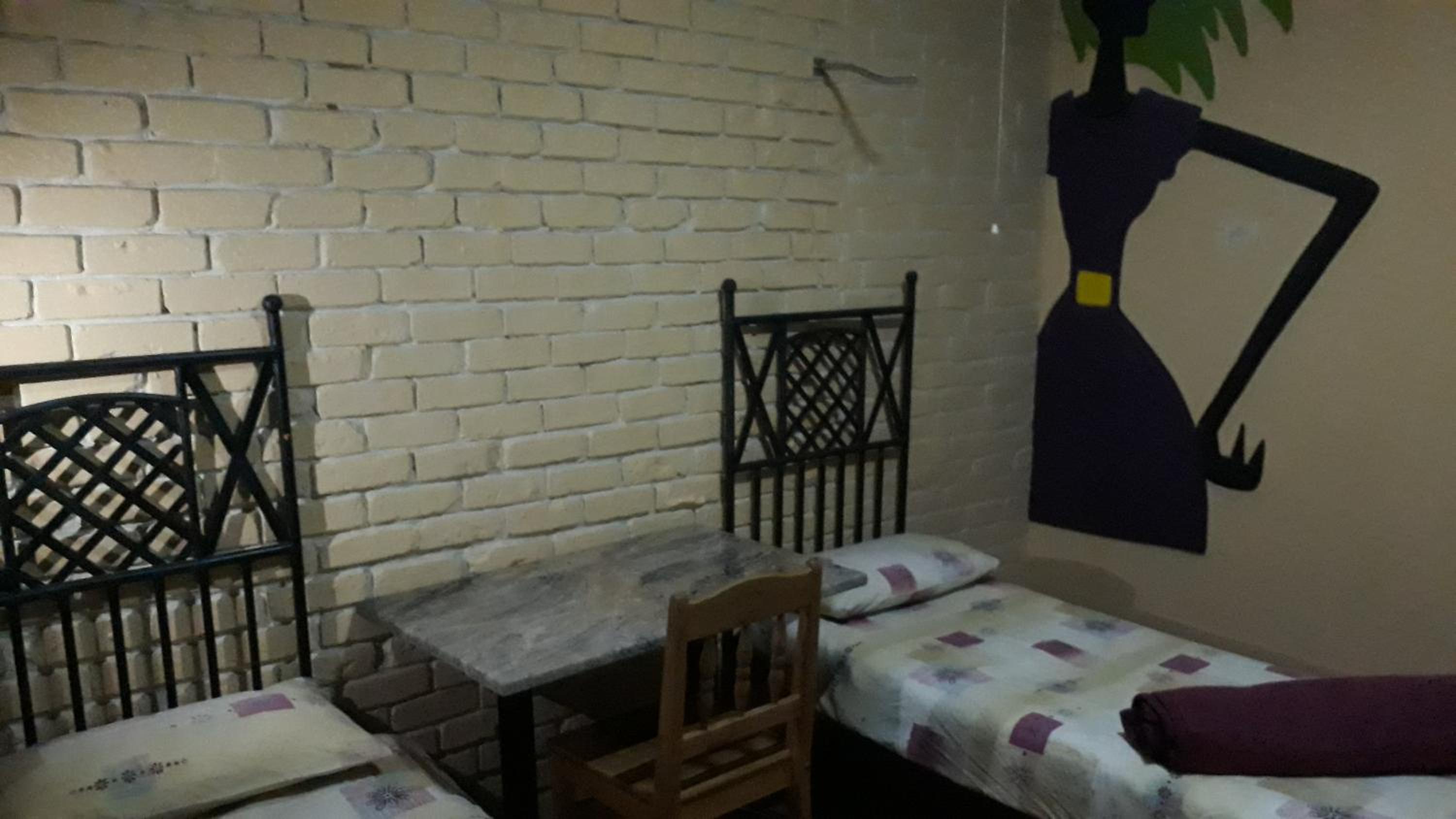 Double Room with Private Bathroom - Photo 5