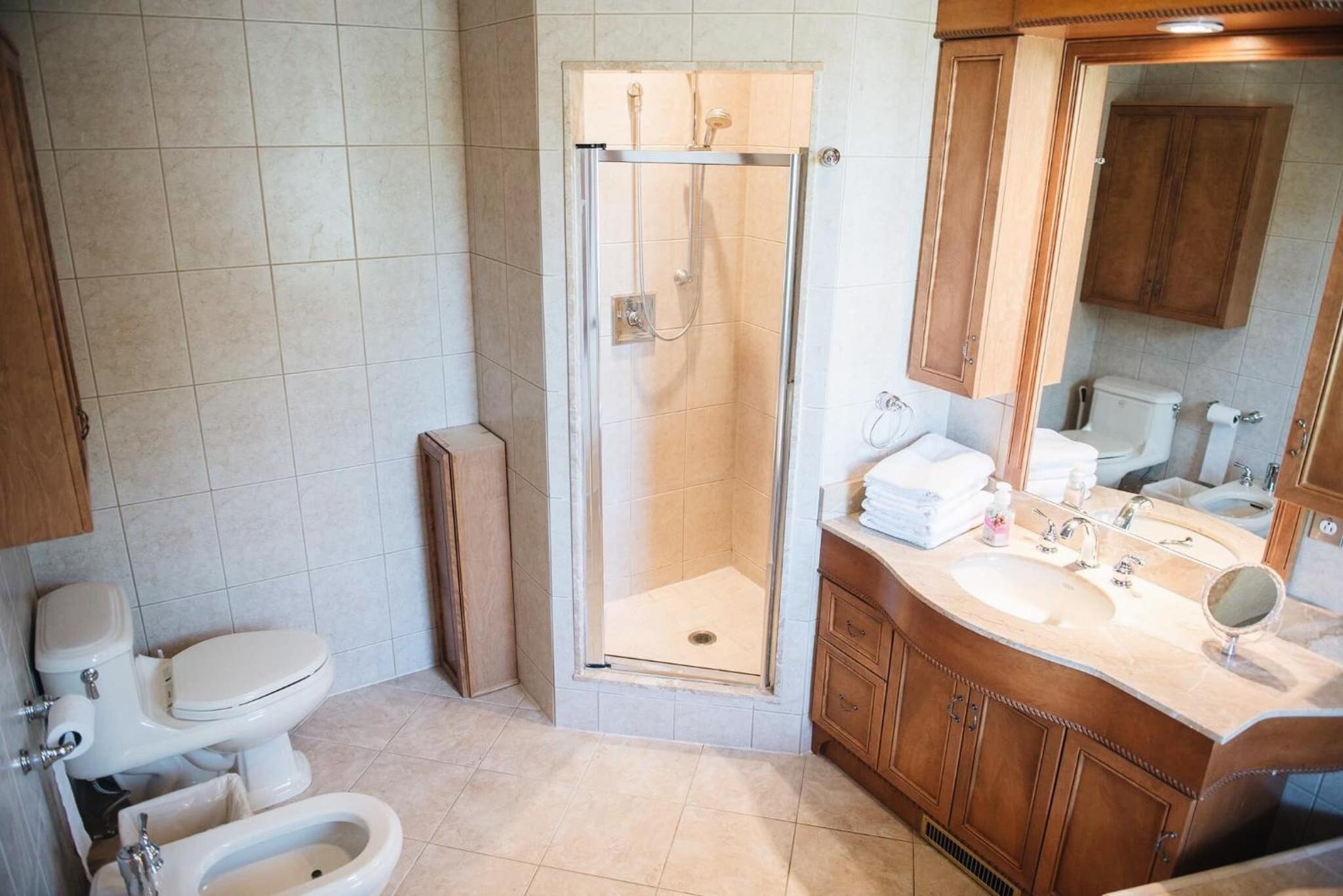 Queen Room with Spa Bath photo 3