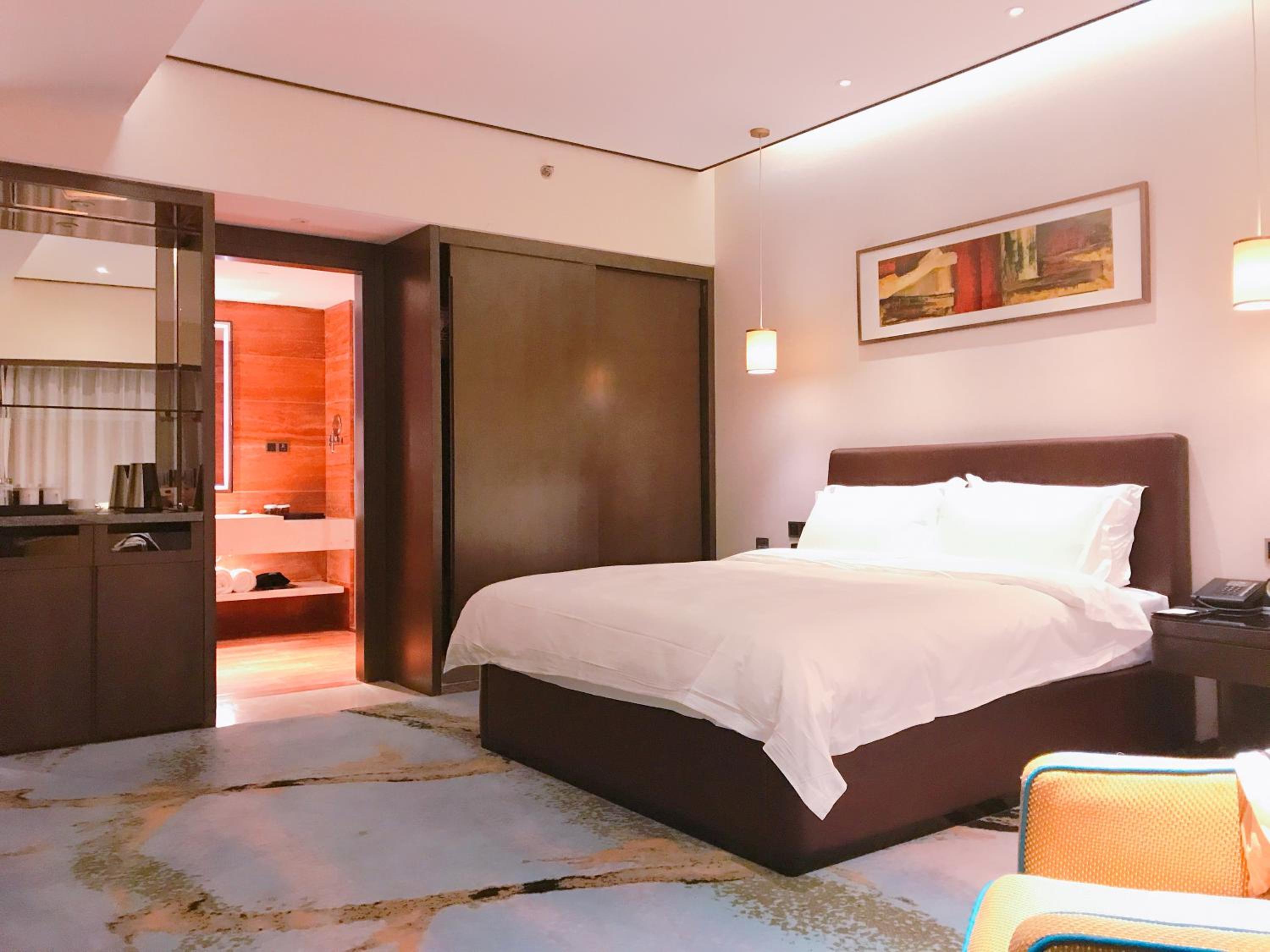 Deluxe Queen Room photo 1