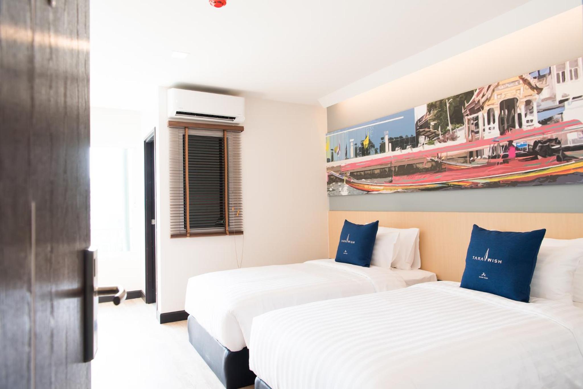Standard Twin Room photo 2