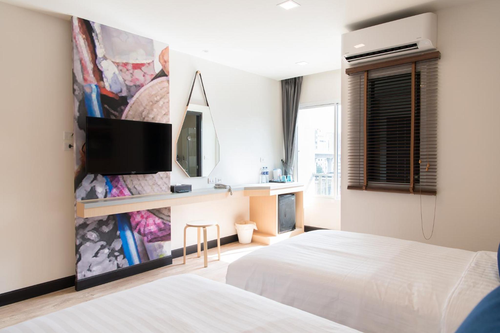 Standard Twin Room photo 3