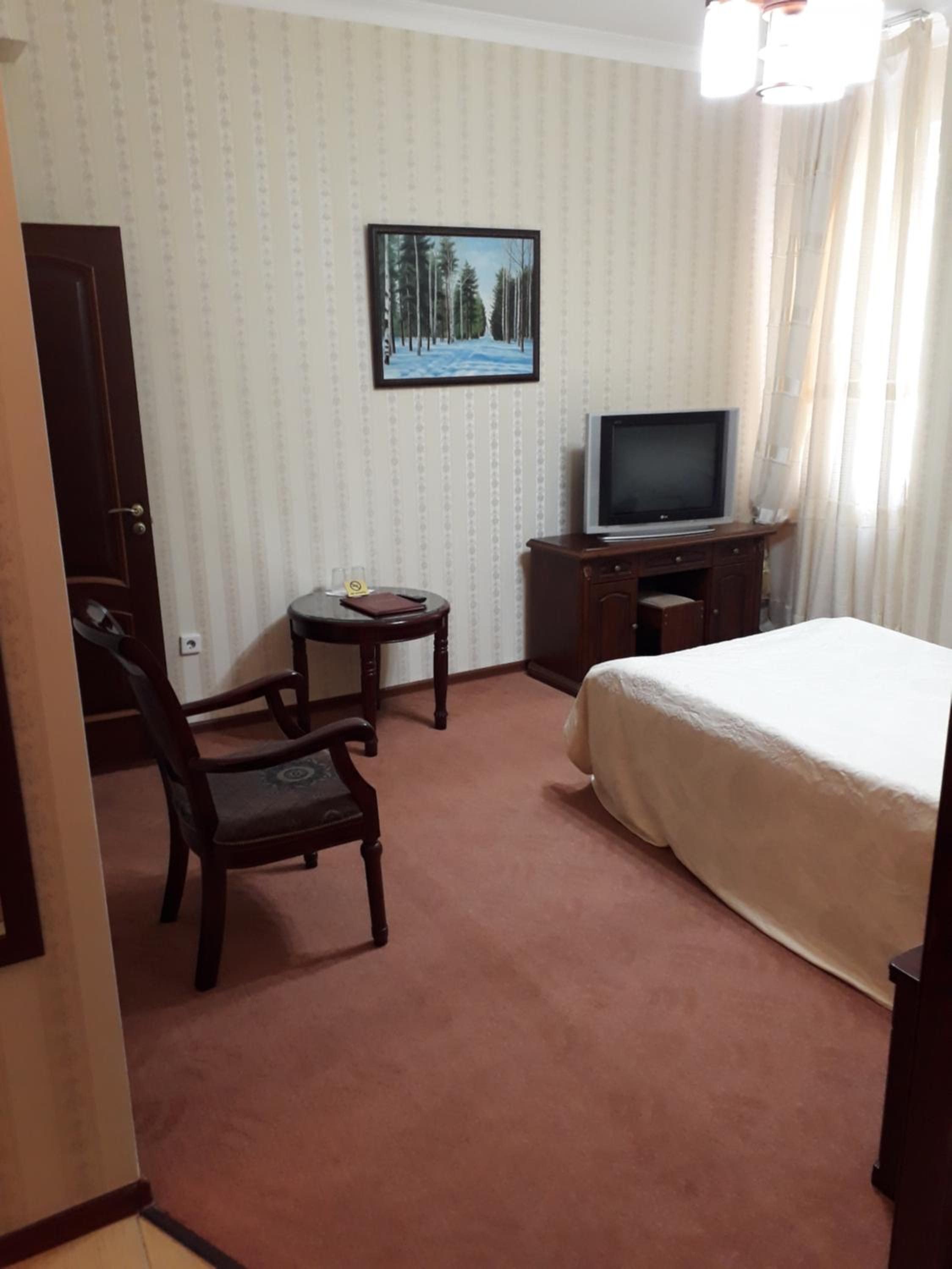 Deluxe Double Room photo 3
