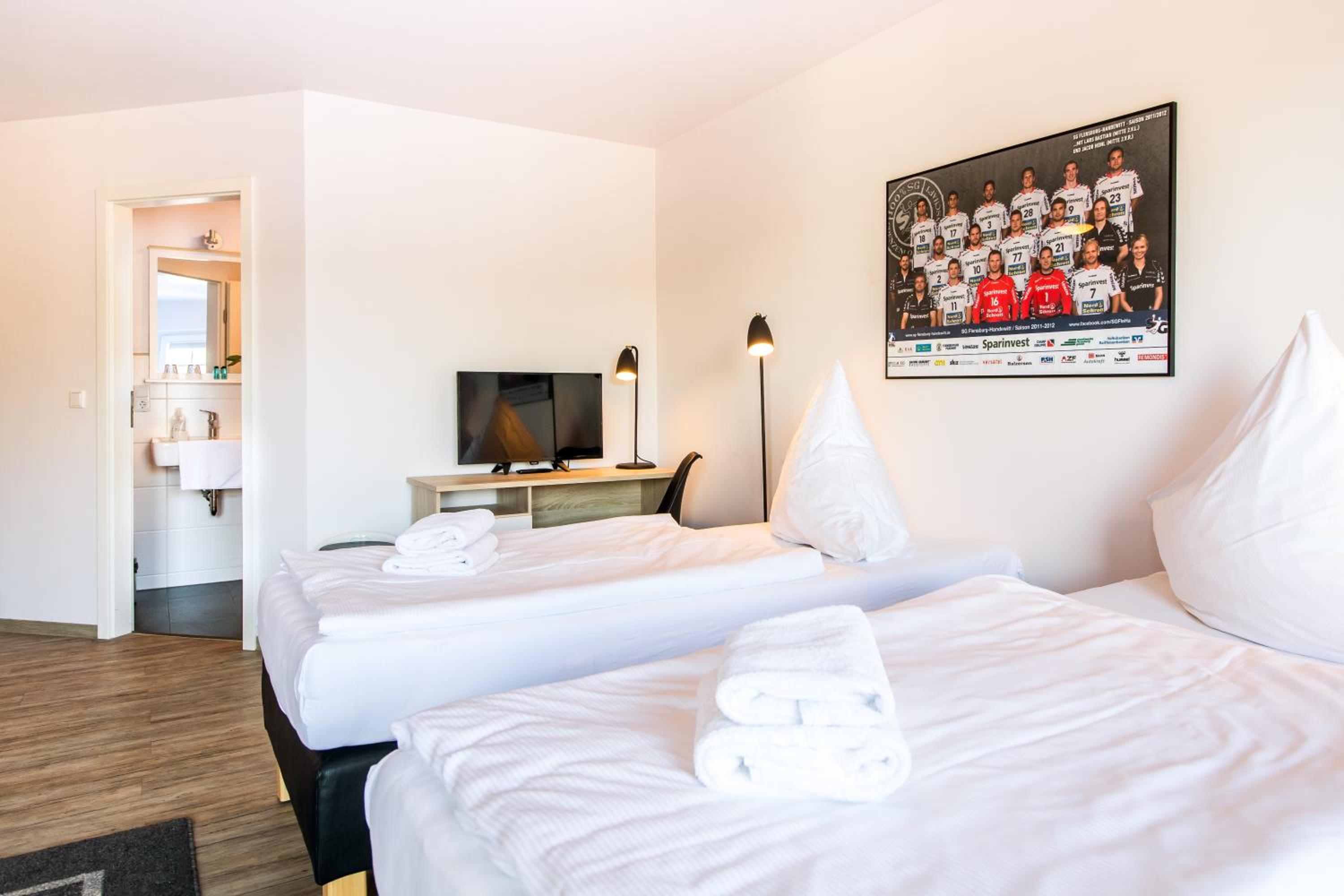 Double Room with Balcony photo 3
