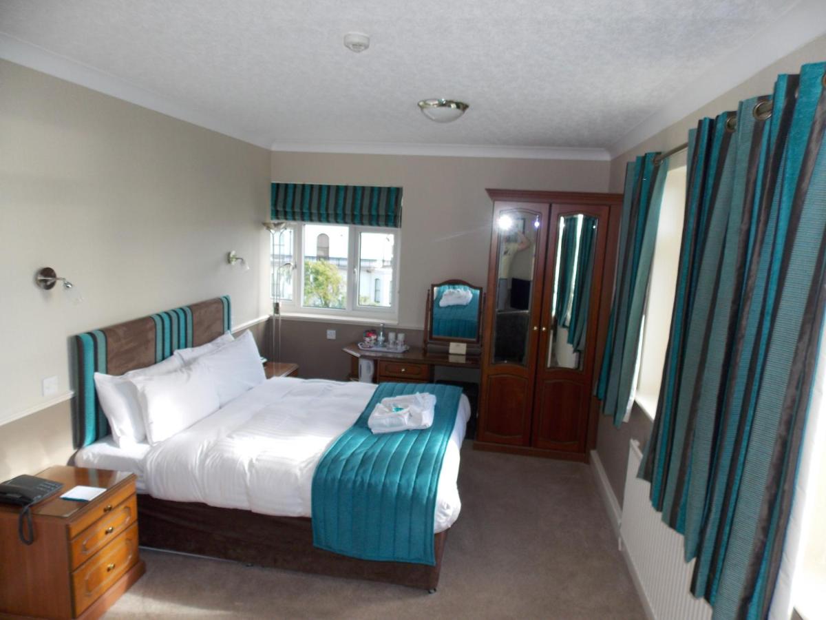 Double Room with Sea View photo 3